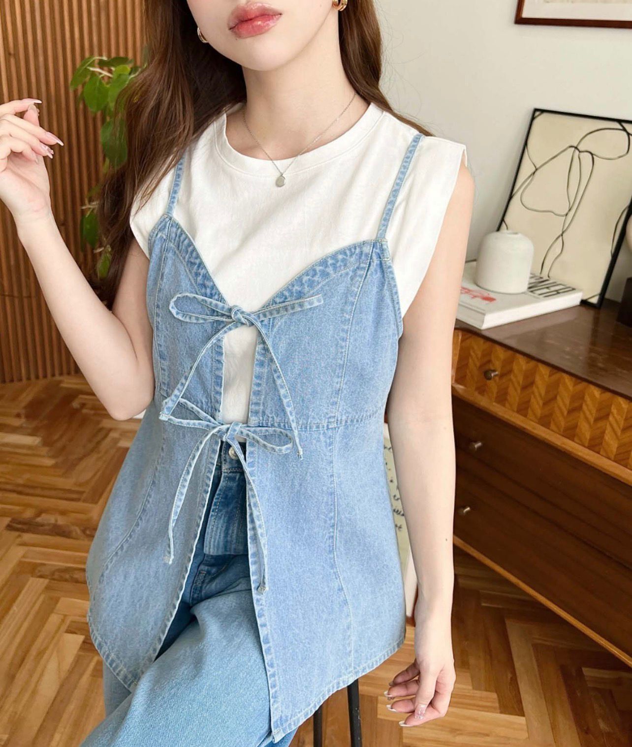 【預購】JN100903 moment+ 牛仔布開襟吊帶背心