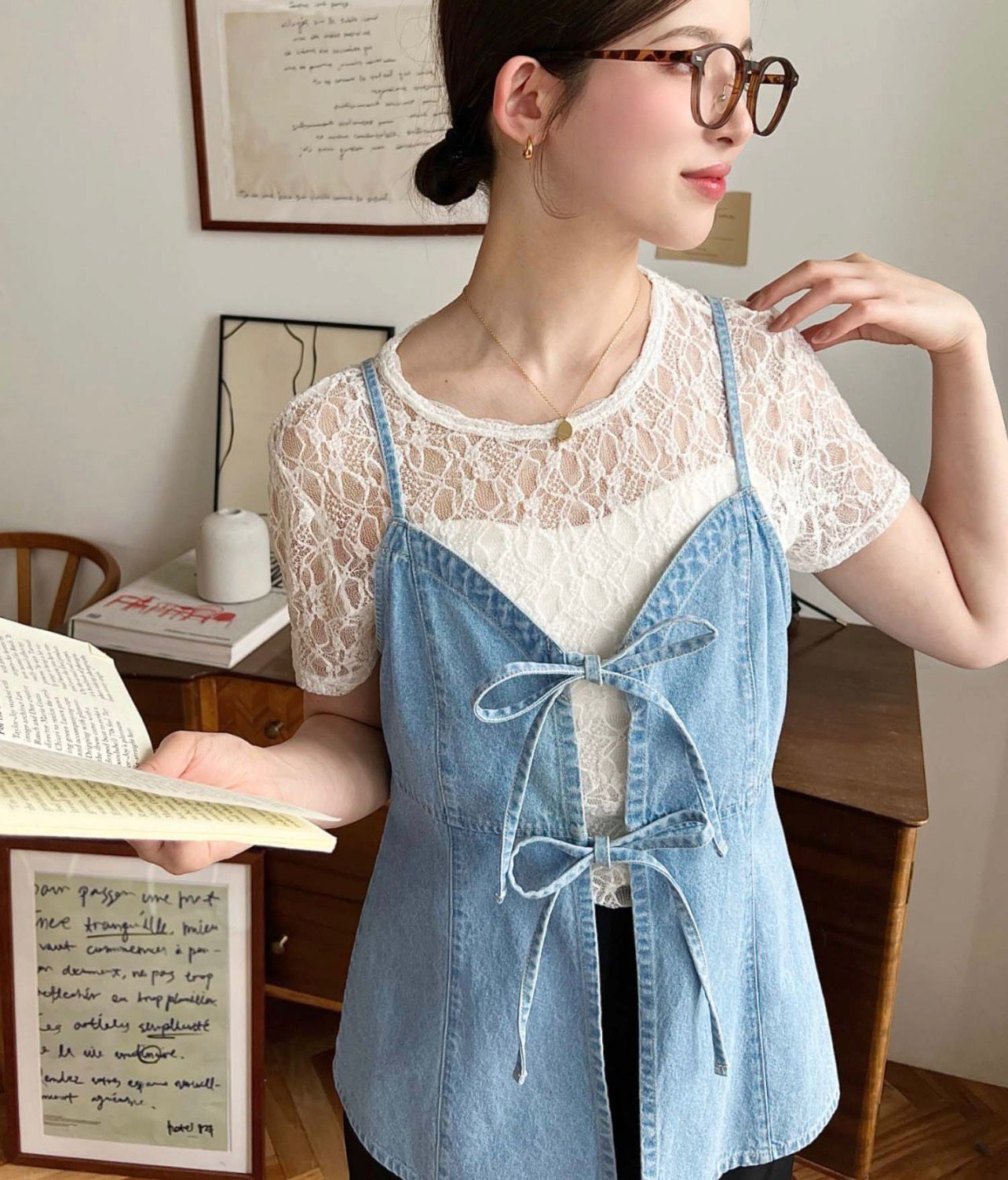 【預購】JN100903 moment+ 牛仔布開襟吊帶背心