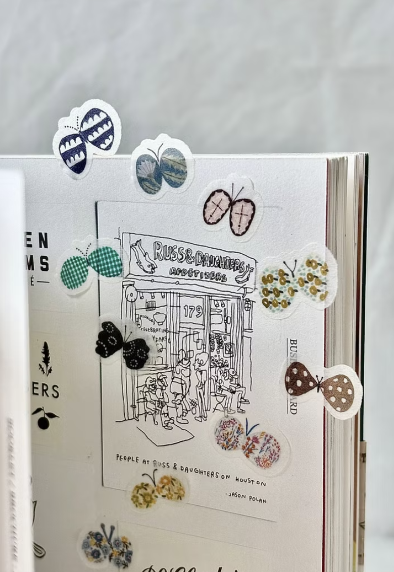 Pion | 花蝴蝶 和紙膠帶