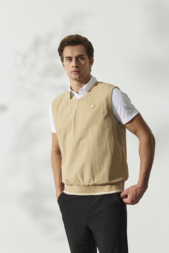 四季隨行防風透氣背心-煙燻卡其