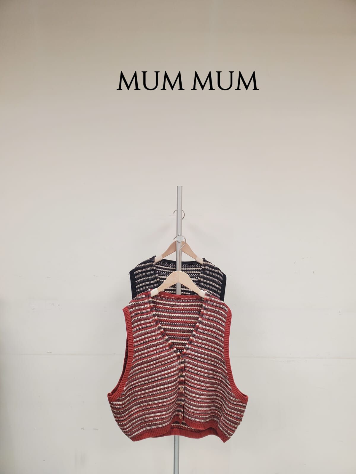 0212744a/文藝針織v領條紋背心外套 52/42/22