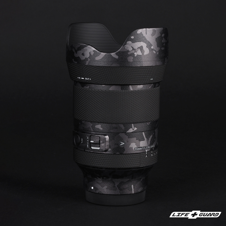 LIFE+GUARD SIGMA 35mm F1.2 DG II ART (二代) 貼膜側面展示圖，LIFE+GUARD 風格設計