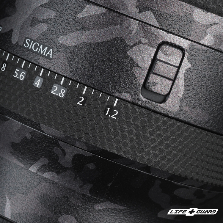 專機專屬鏡頭貼膜，LIFE+GUARD 設計風格野戰迷彩黑