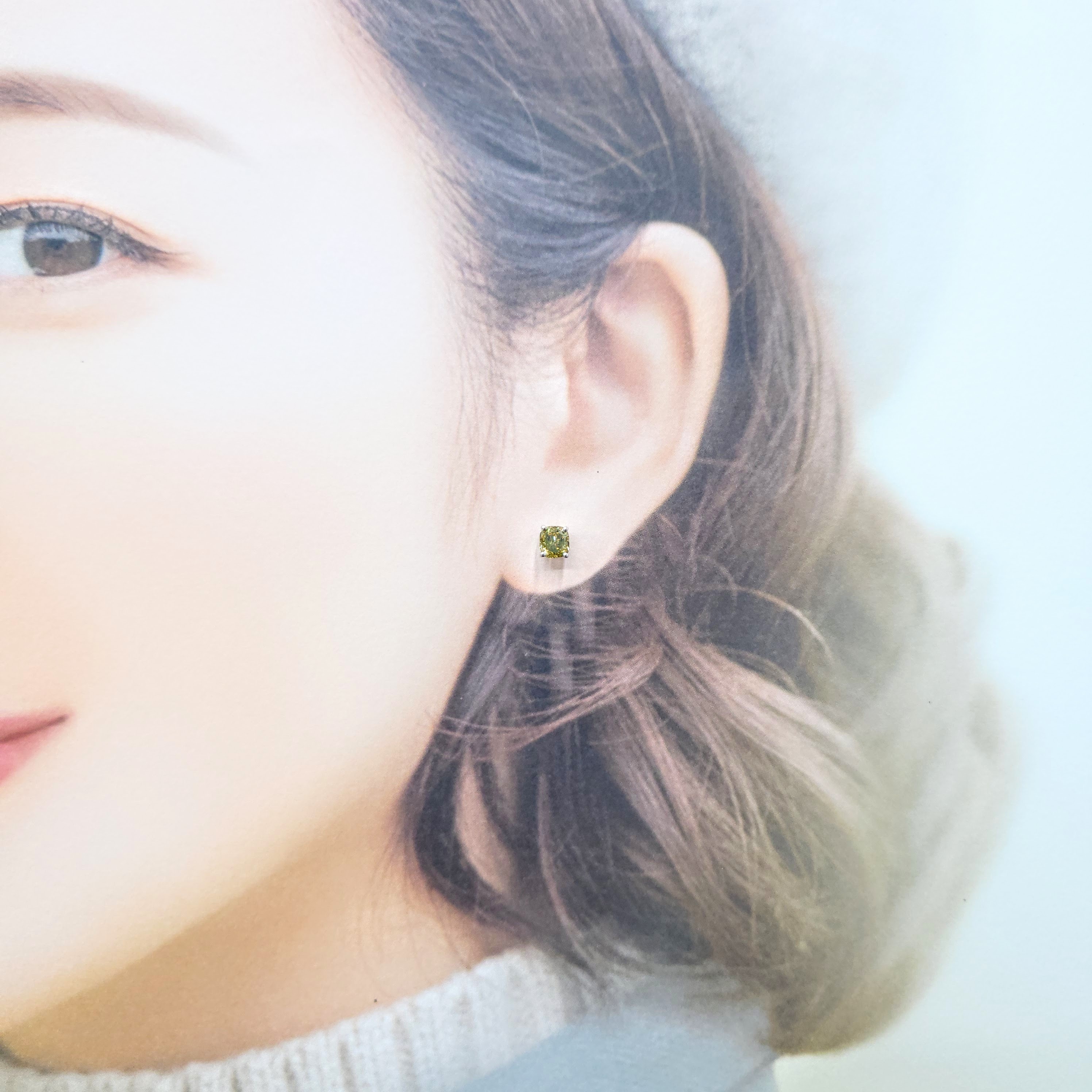 18K White Gold 1.32ct Fancy Champagne Cushion Cut Diamond Earrings