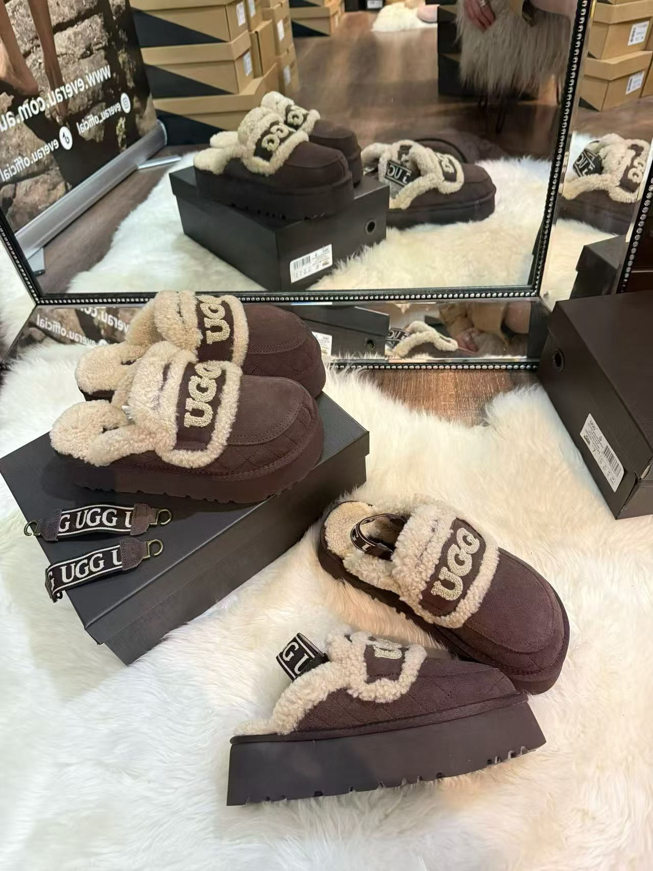 【2025新色】UGG Ozwear  Violet Shearling Platform 巧克力小胖丁厚底三合一