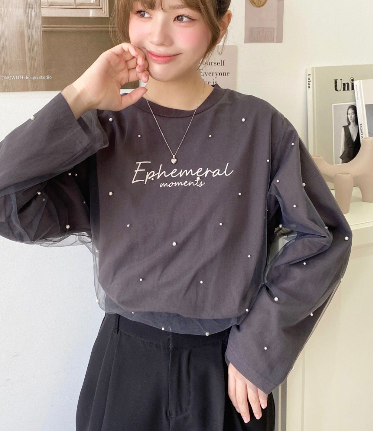 【預購】JN100908 moment+ 薄紗印花長袖上衣