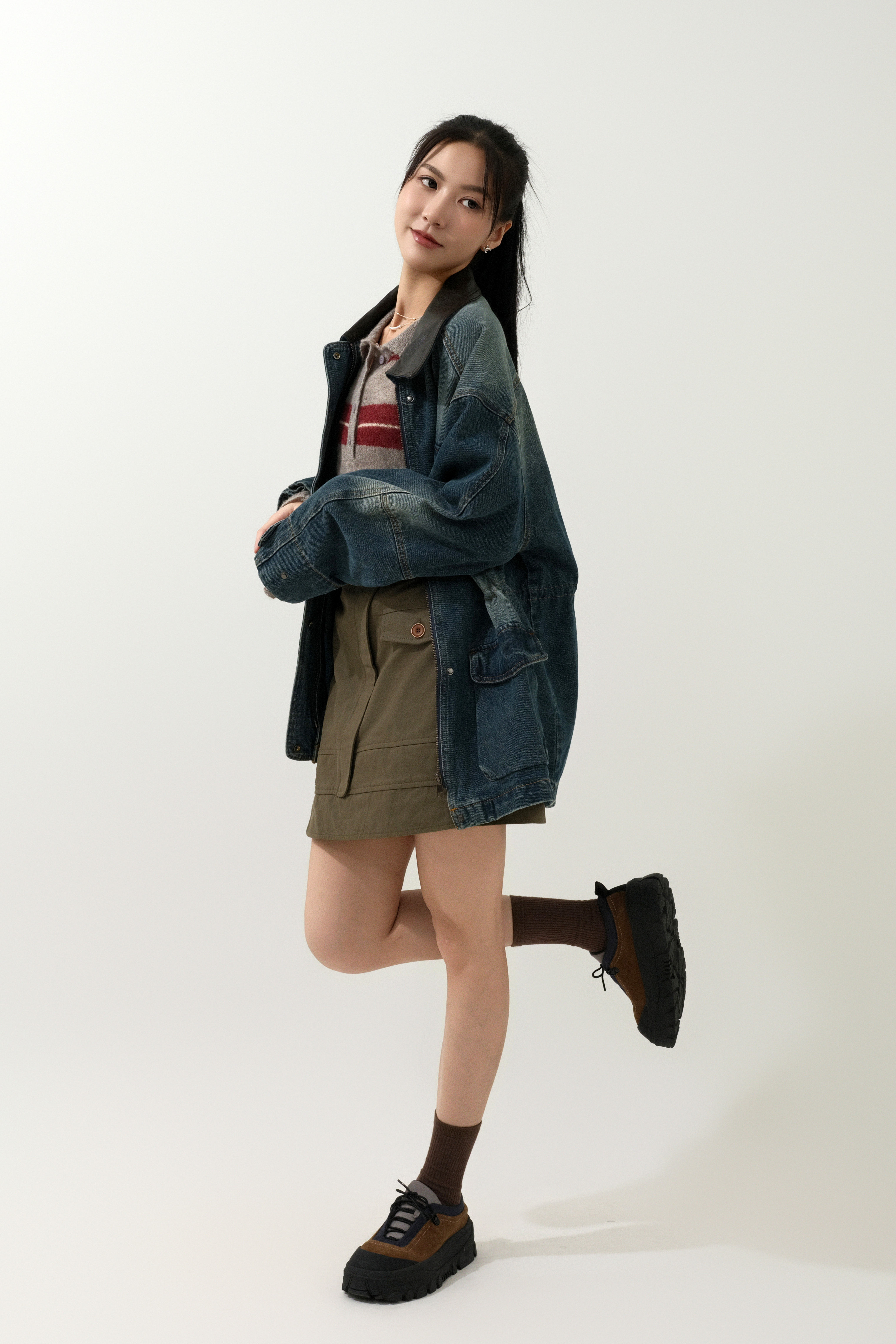 FW25_0100（外套＋上衣＋半截裙）