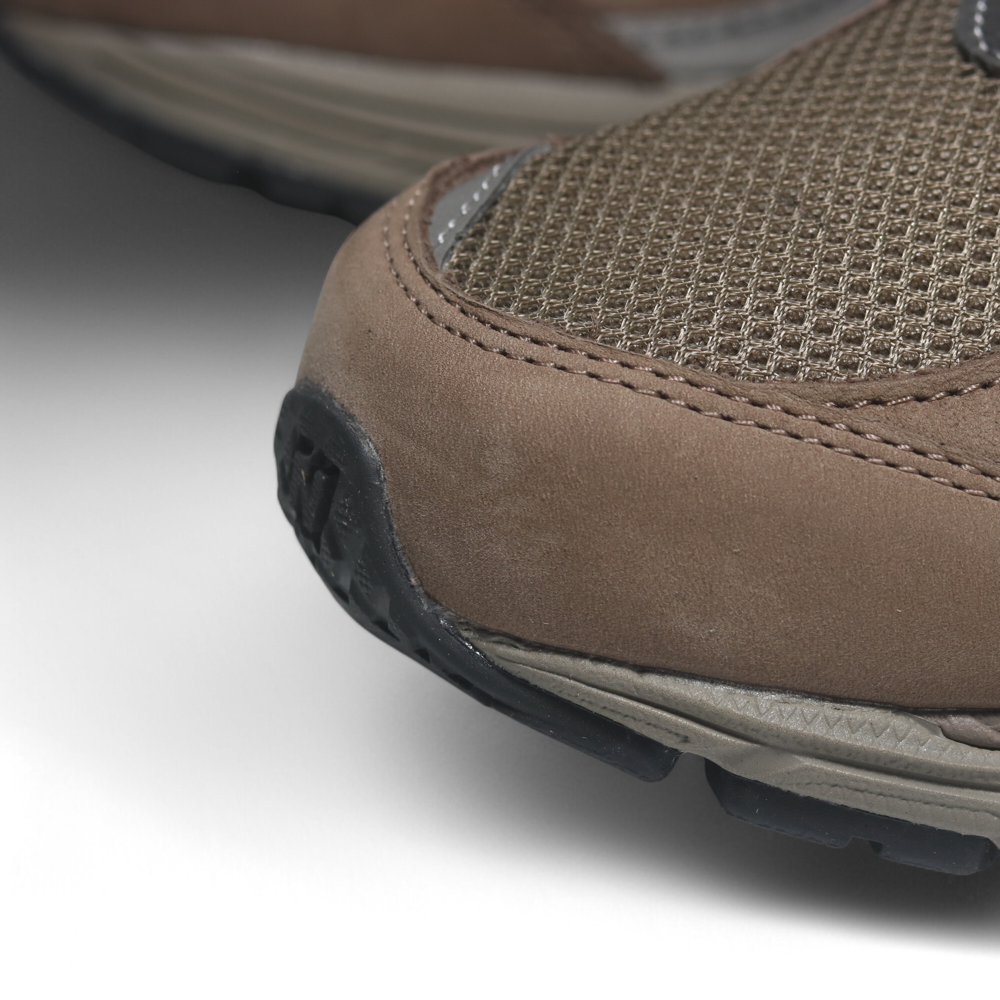 NEW BALANCE 休閒鞋 NB 2002R 草棕綠 麂皮 復古 男 U2002ROA