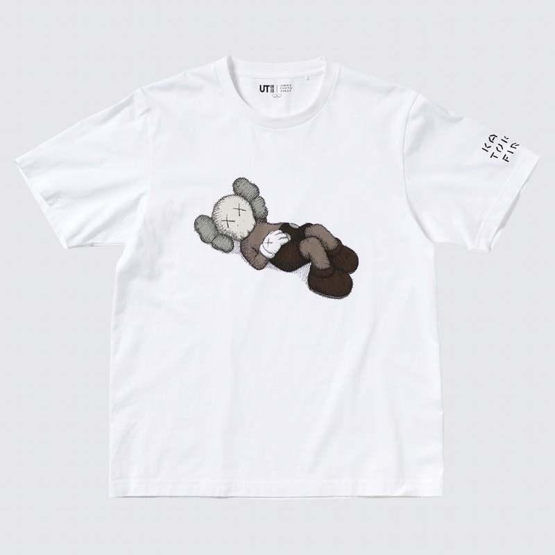 👕 KAWS x Uniqlo UT 躺姿印花短袖 T-shirt｜白色款