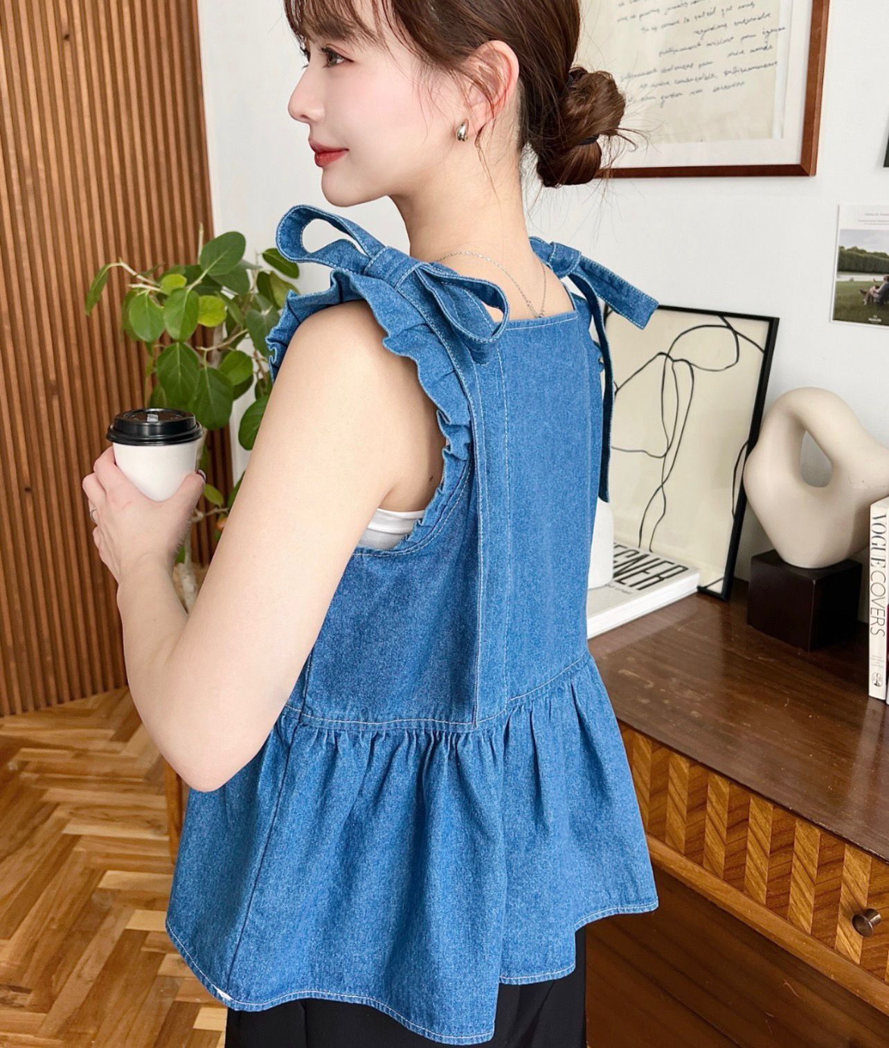 【預購】JN100911 moment+ 荷葉邊牛仔襯衫