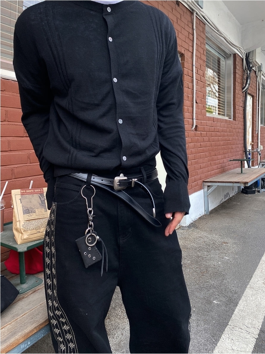 羊毛混紡細褶造型開襟衫