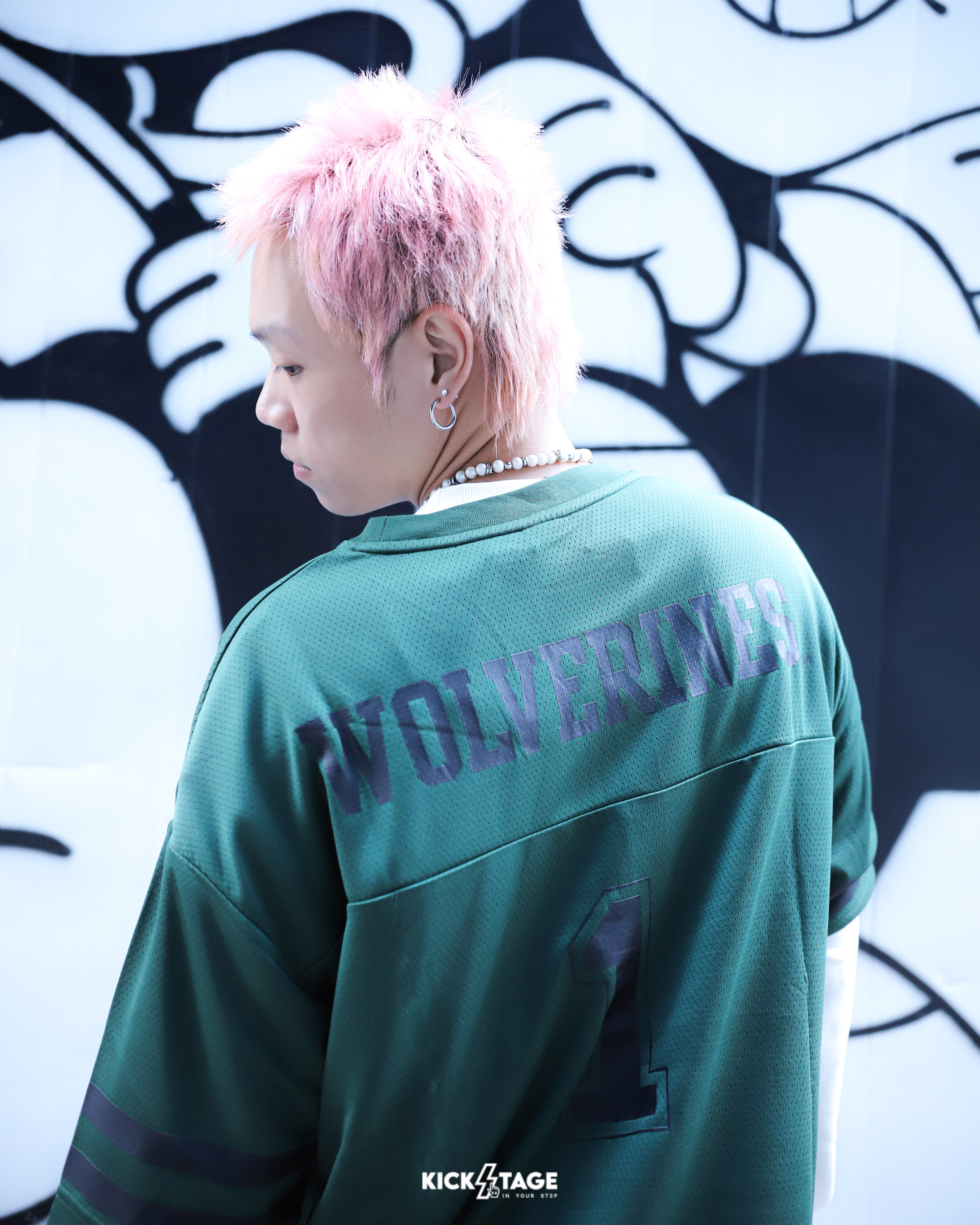 NCAA TEE 深藍 深綠 北卡羅來納 密西根 球衣 寬鬆 網眼布 落肩 五分袖 上衣【7325110】