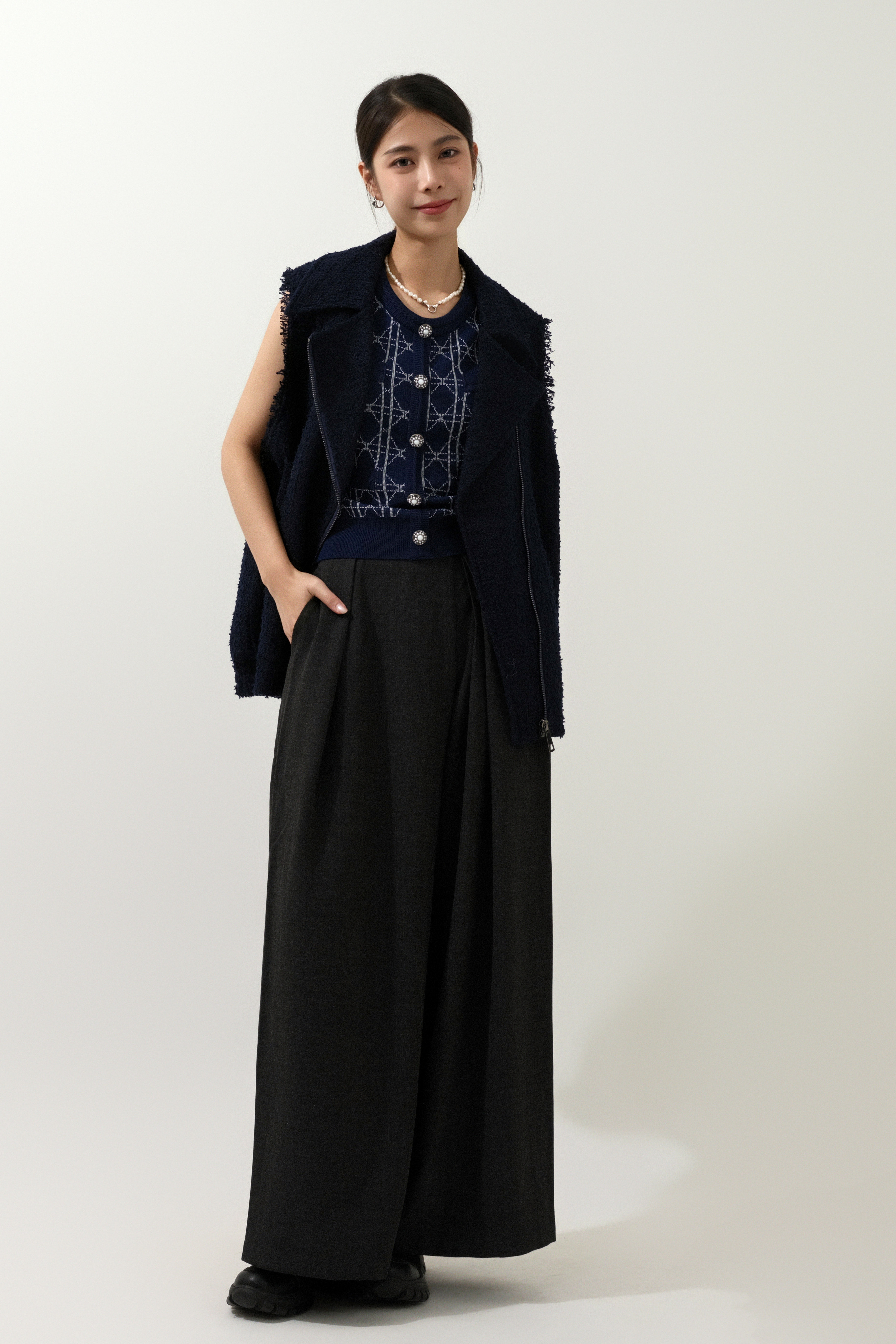 FW25_0107（背心外套＋上衣＋長褲）