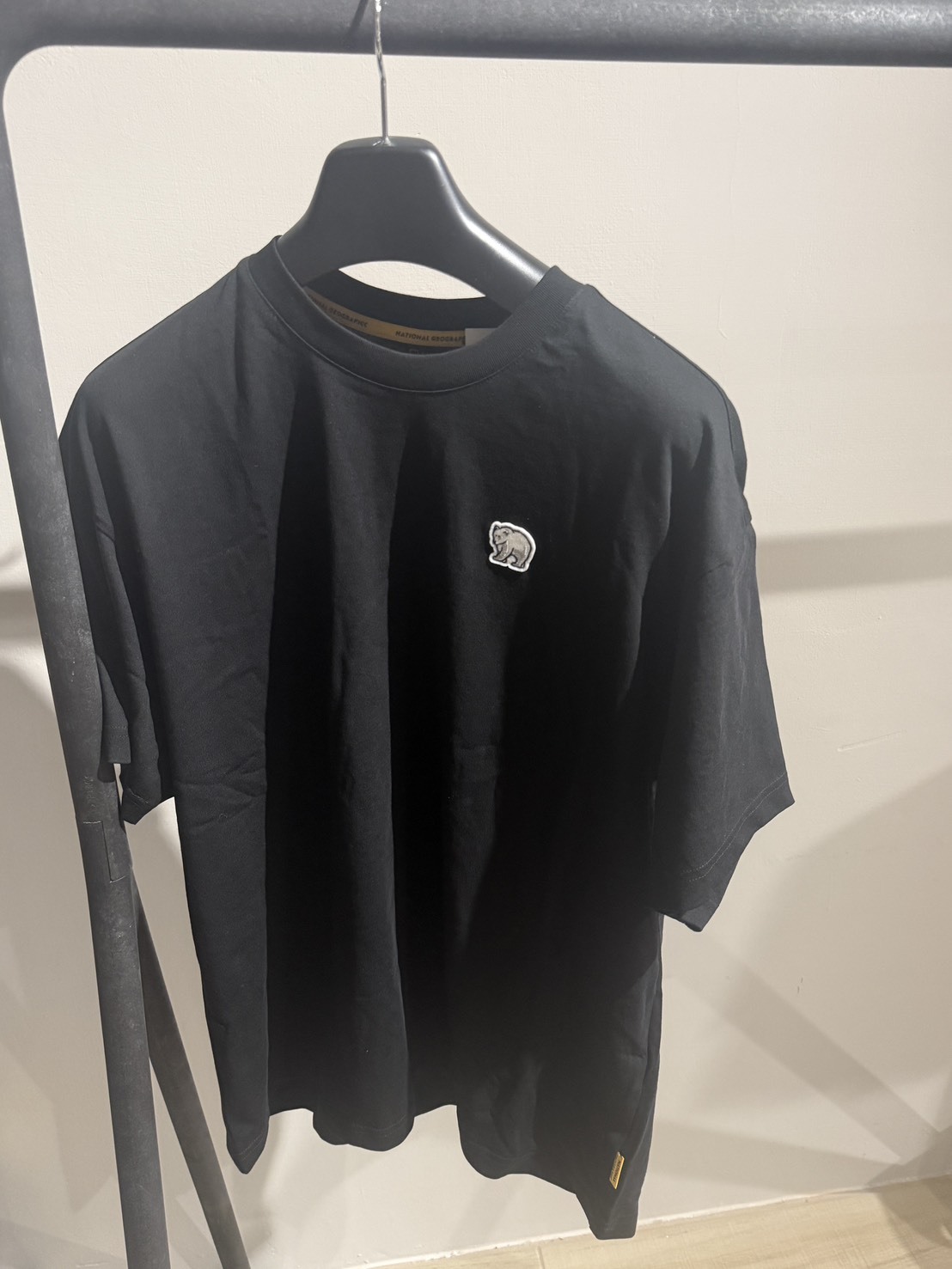 🌍 National Geographic 韓國限定 NEODY 北極熊 短袖 TEE｜黑色 XL 零碼出清 🐻‍❄️