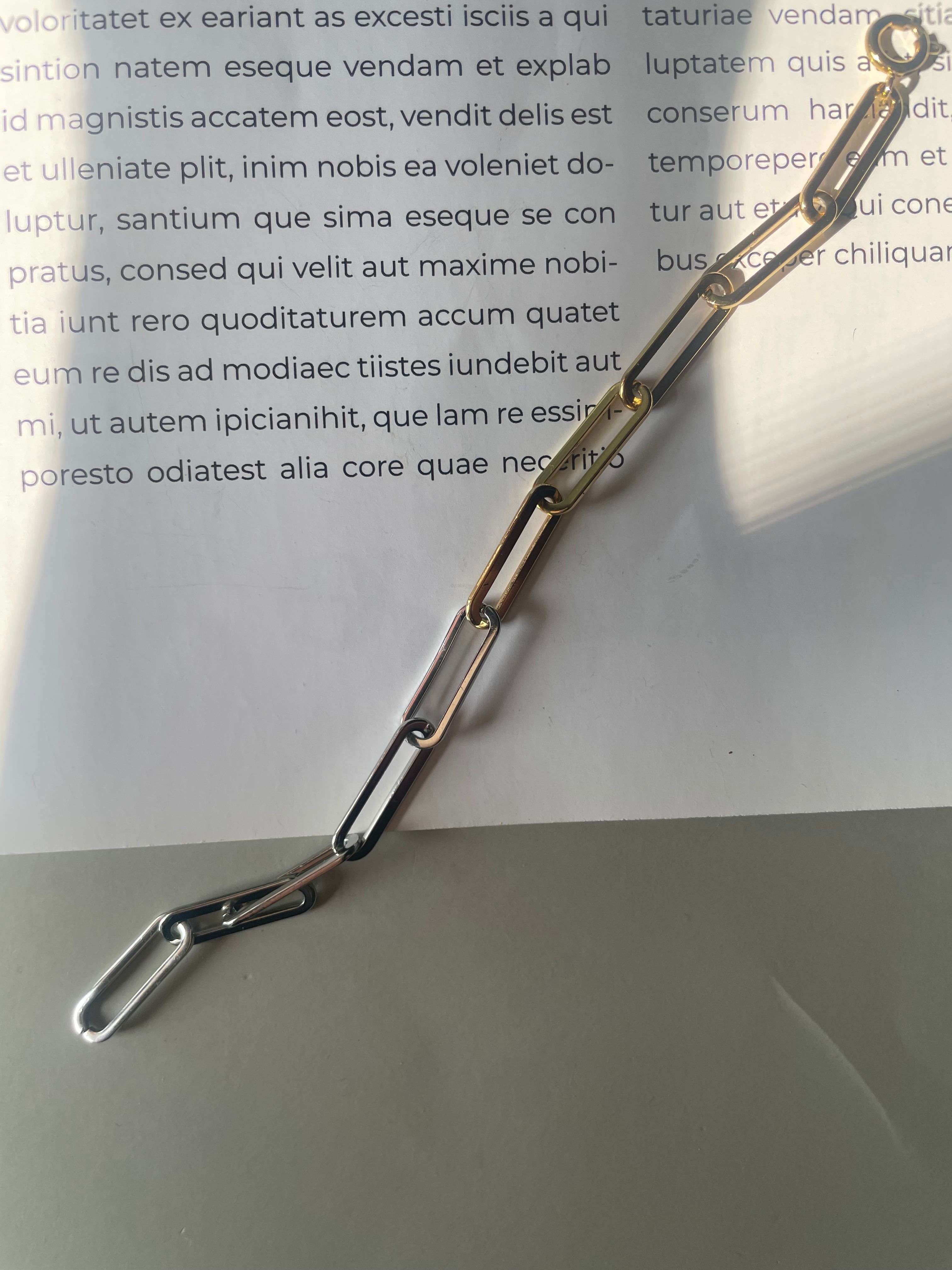 bicolor linked bracelet