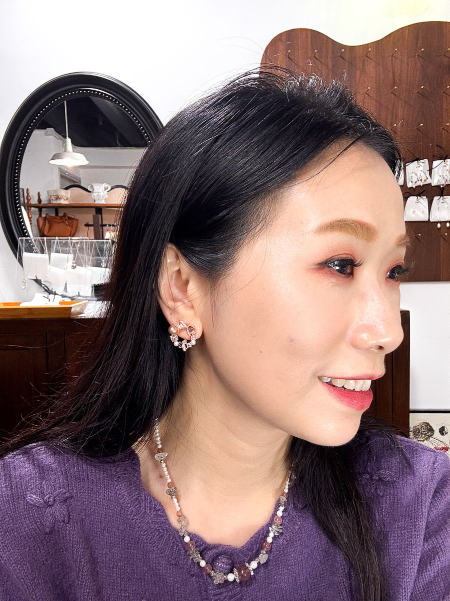 【SALE SALE SALE🔥】 韓國手工 絲帶 蝴蝶結 閃石 耳環 "925純銀耳針" 【不設退換】