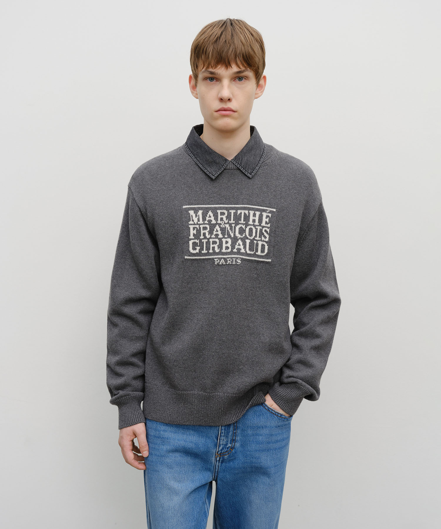CLASSIC LOGO KNIT PULLOVER IN CHARCOAL