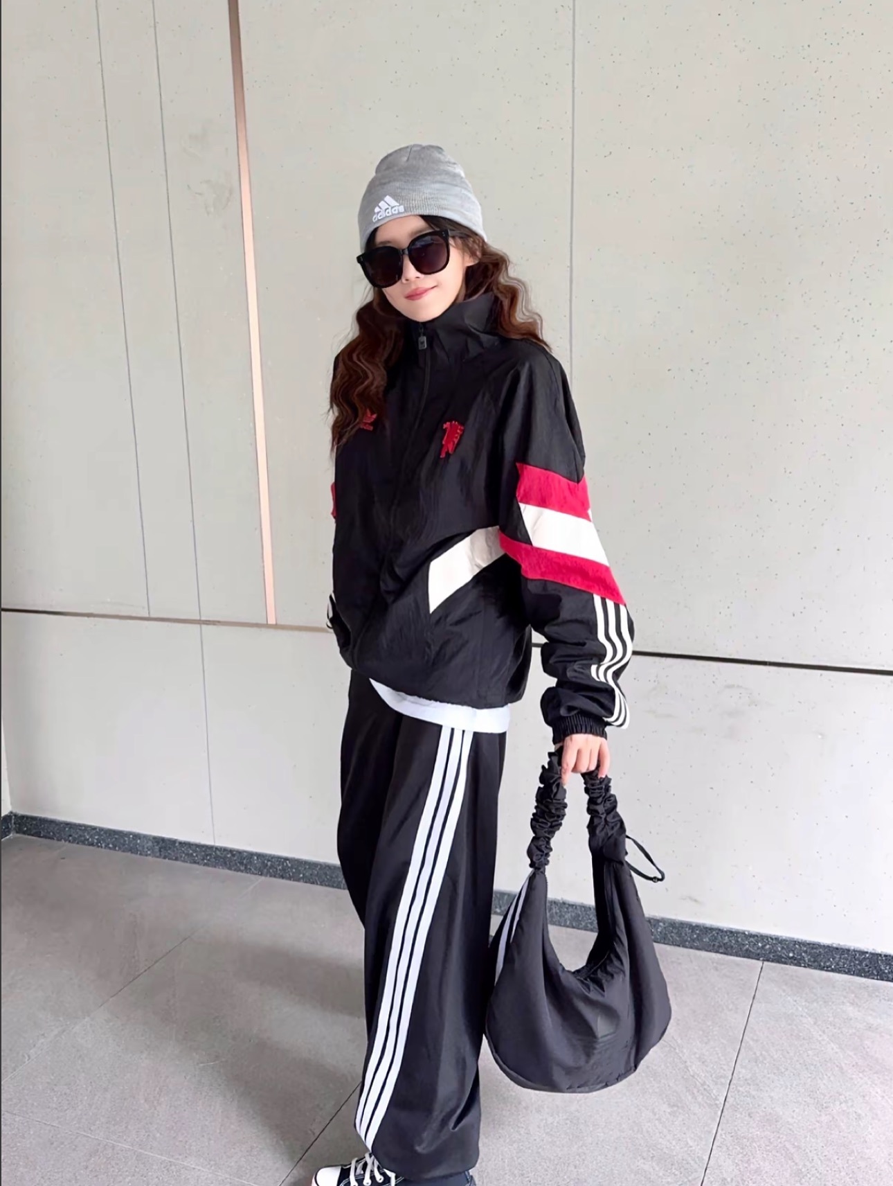 Adidas Originals Manchester SS24 Track Top UNITED JACKET 外套 黑紅