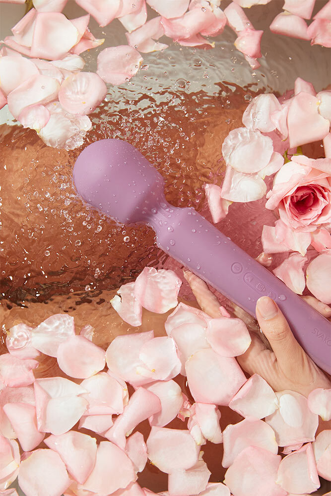 SVAKOM Emma Neo 2 交互式震撼AV按摩棒 - 粉紅色