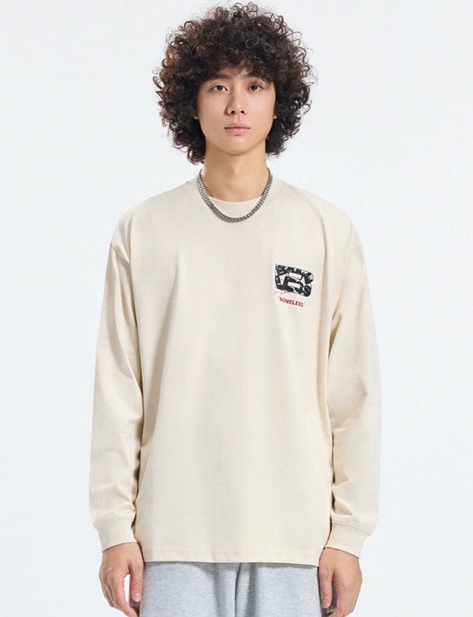 BONELESS 趣味字母印花 長袖