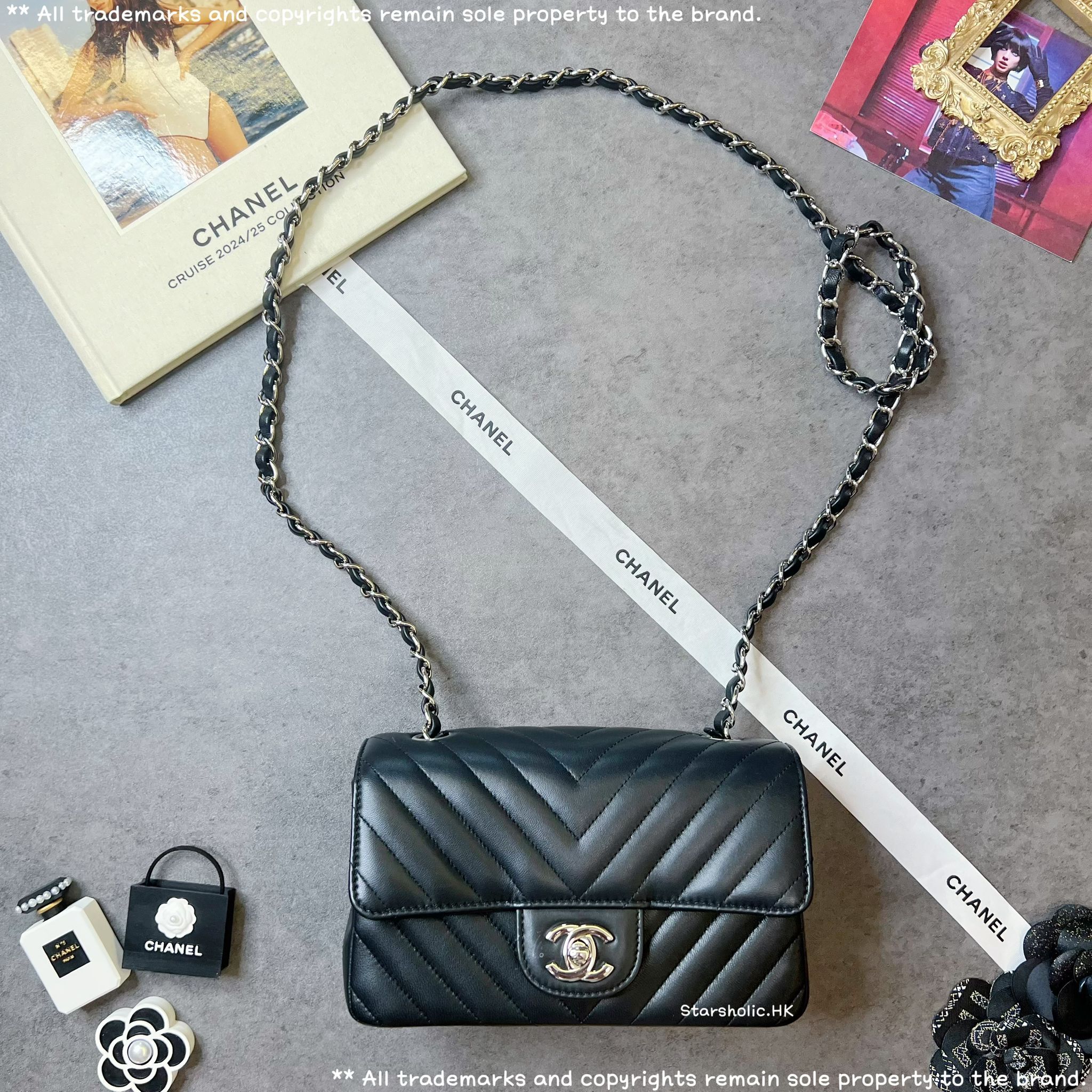 「SOLD」CHANEL Classic Flap 20cm V 紋
