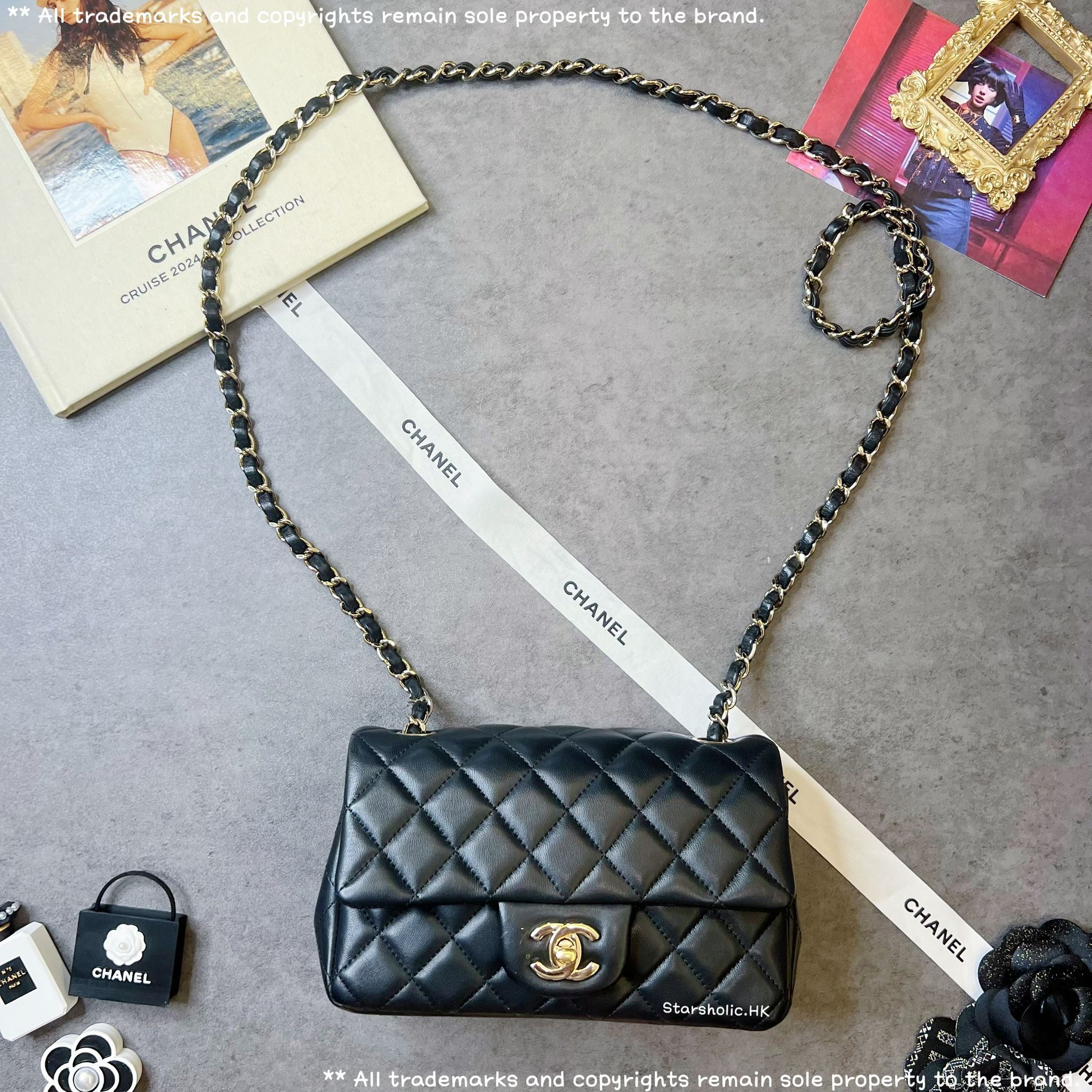 CHANEL Classic Flap 20cm