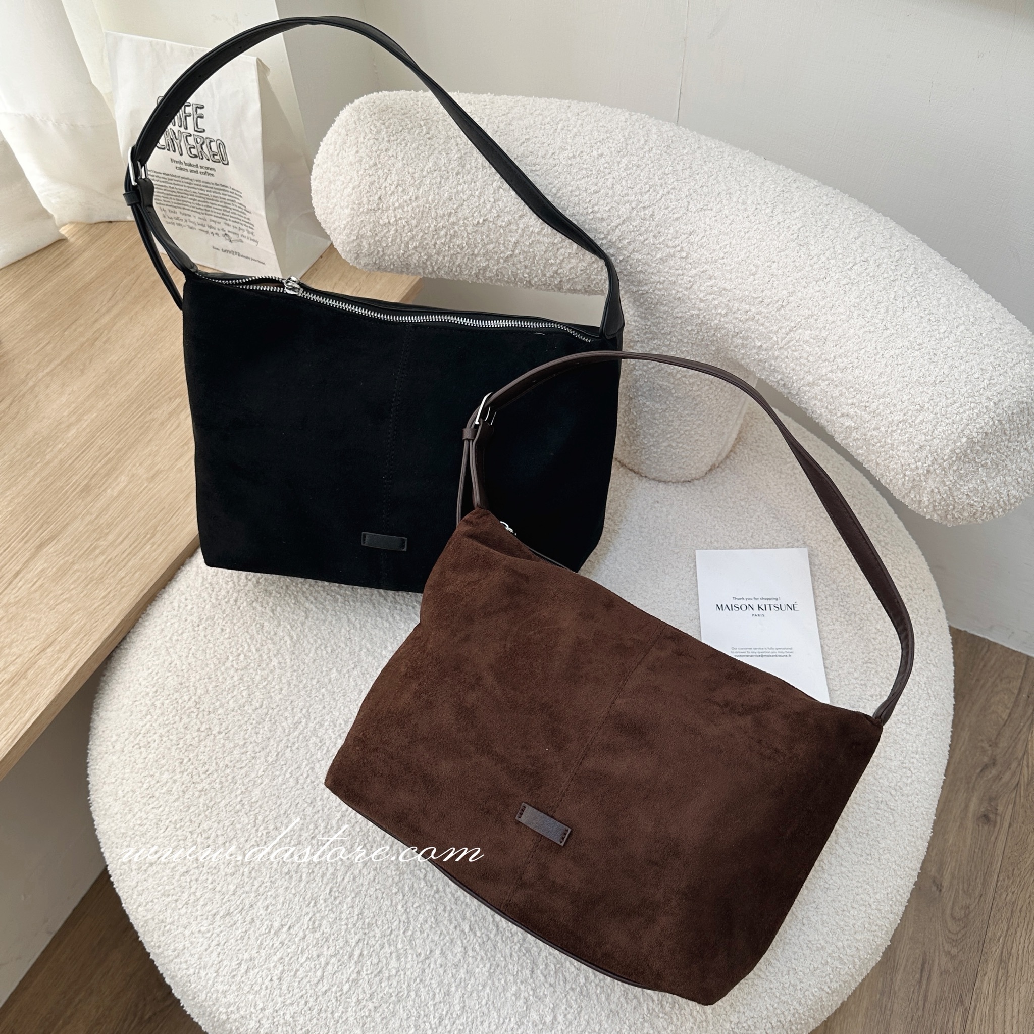 小標籤拼接皮革麂皮兩用腋下包/