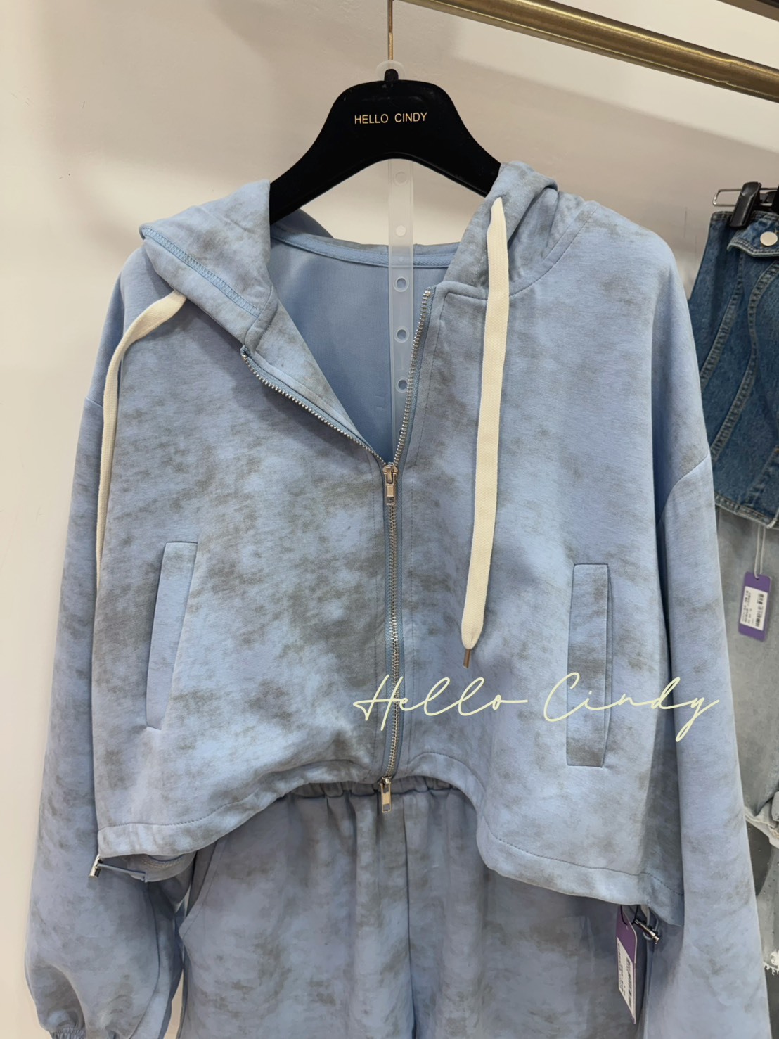 B09025 -嬰兒藍微暈染連帽外套+短褲組