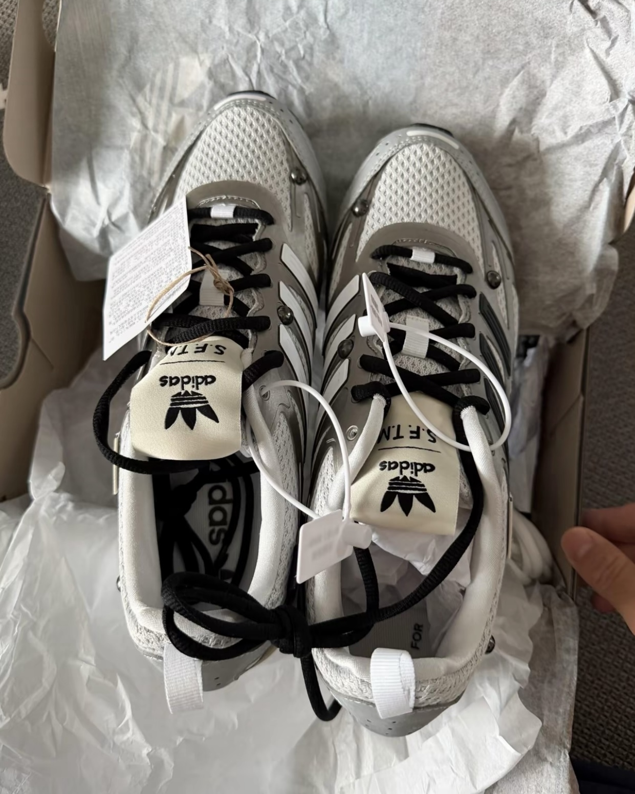 Focus Store】預購Song For The Mute x Adidas Originals Ad