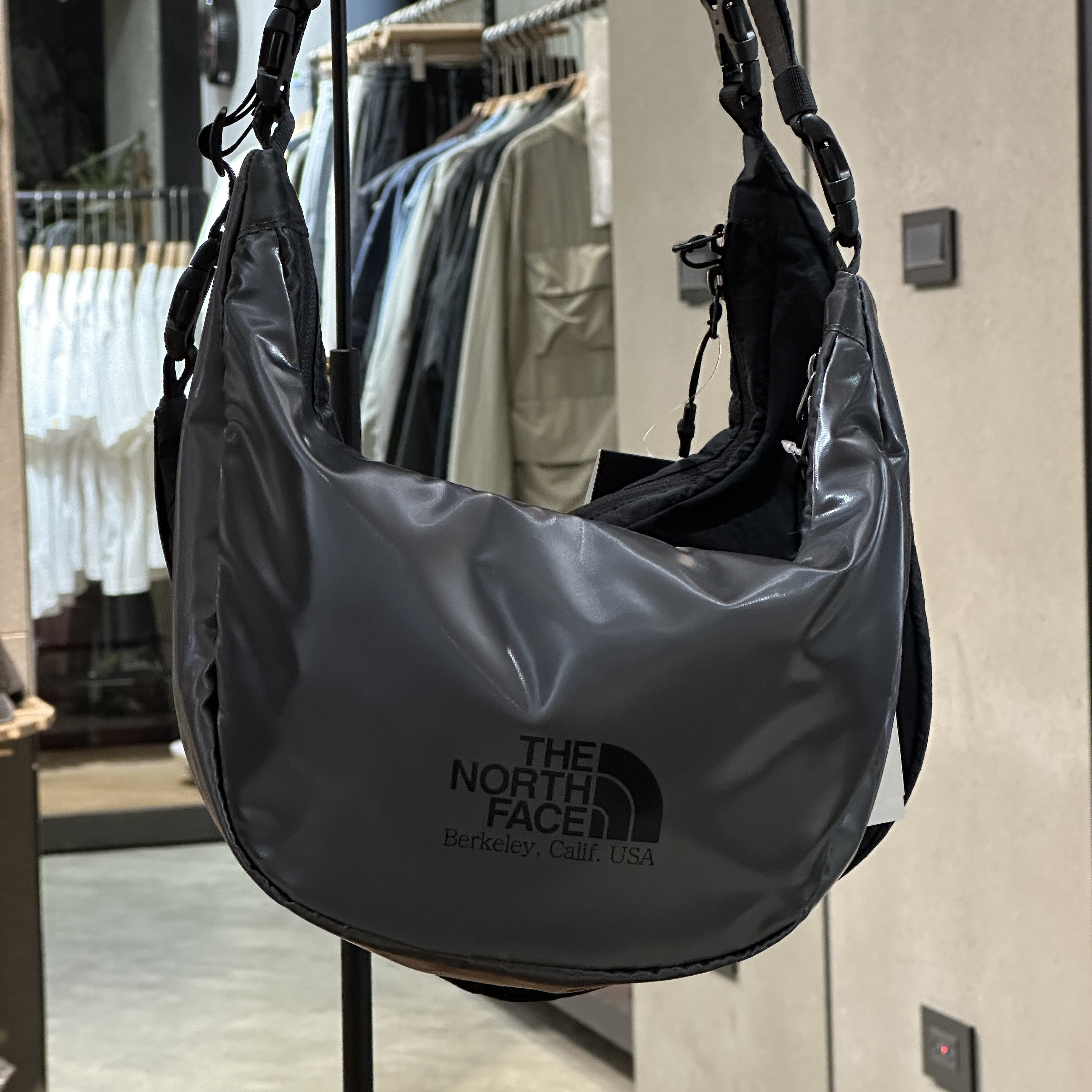 【現貨】The north face WL HOBO BAG MINI 北臉 流浪包 側背包 NN2PR18