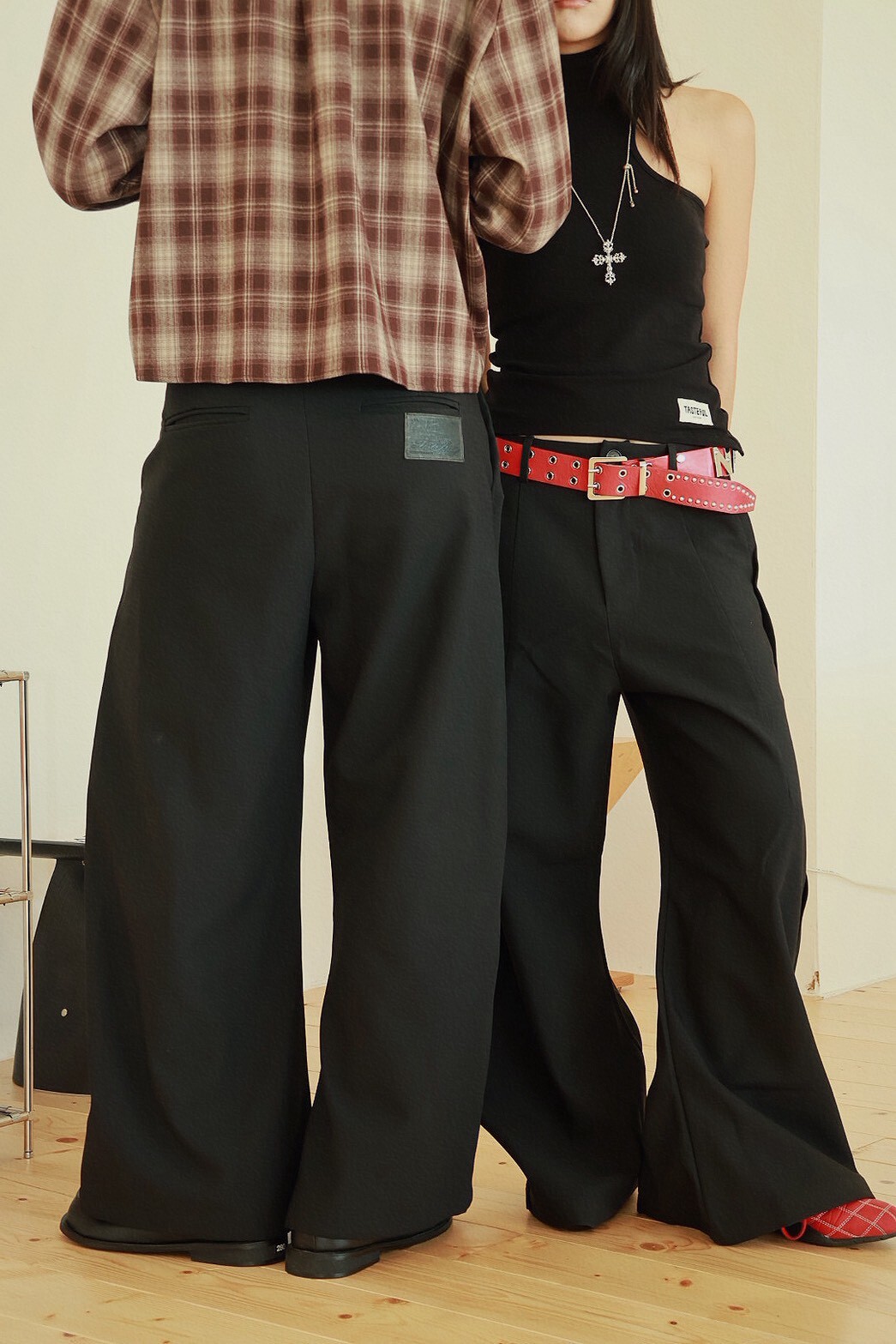 TASTEFUL MADE 斜紋雙層面料 打褶 3D 側面雙打褶 弧形 #西裝褲