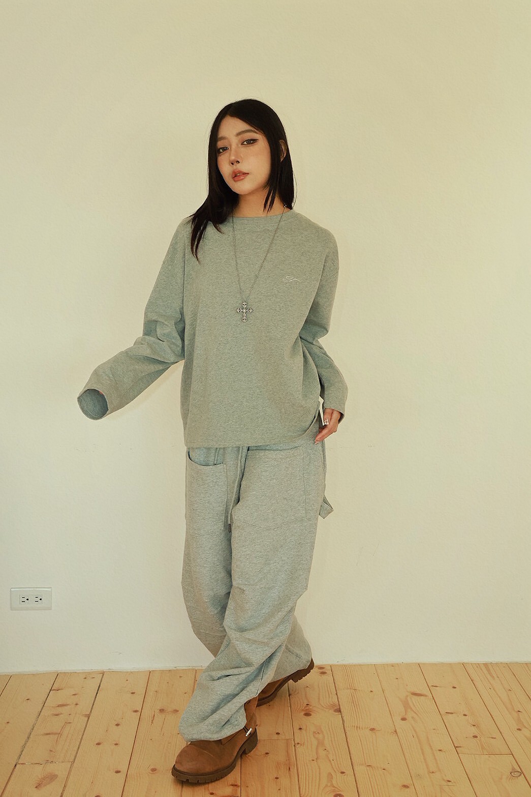 TASTEFUL MADE 台灣製 16支純棉 BOXY 刺繡 背後皮標 #薄長袖