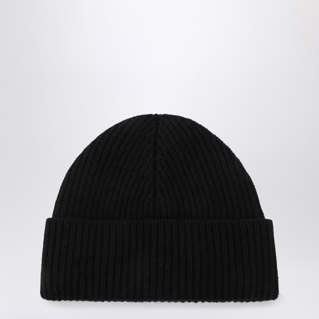 1FF1006-164 AMI De Coeur Wool Beanie Black #UBO006018.0180 (P-EU-E)
