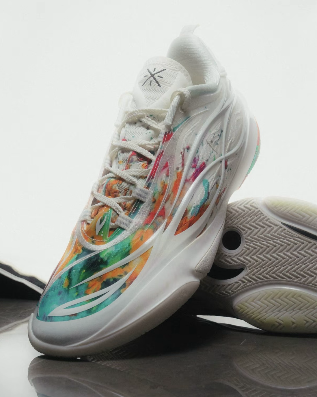 Li-Ning Way of Wade 韋德之道808 5 Ultra V2 "Firework" 潑墨白 煙火 李寧 緩震 回彈 實戰籃球鞋