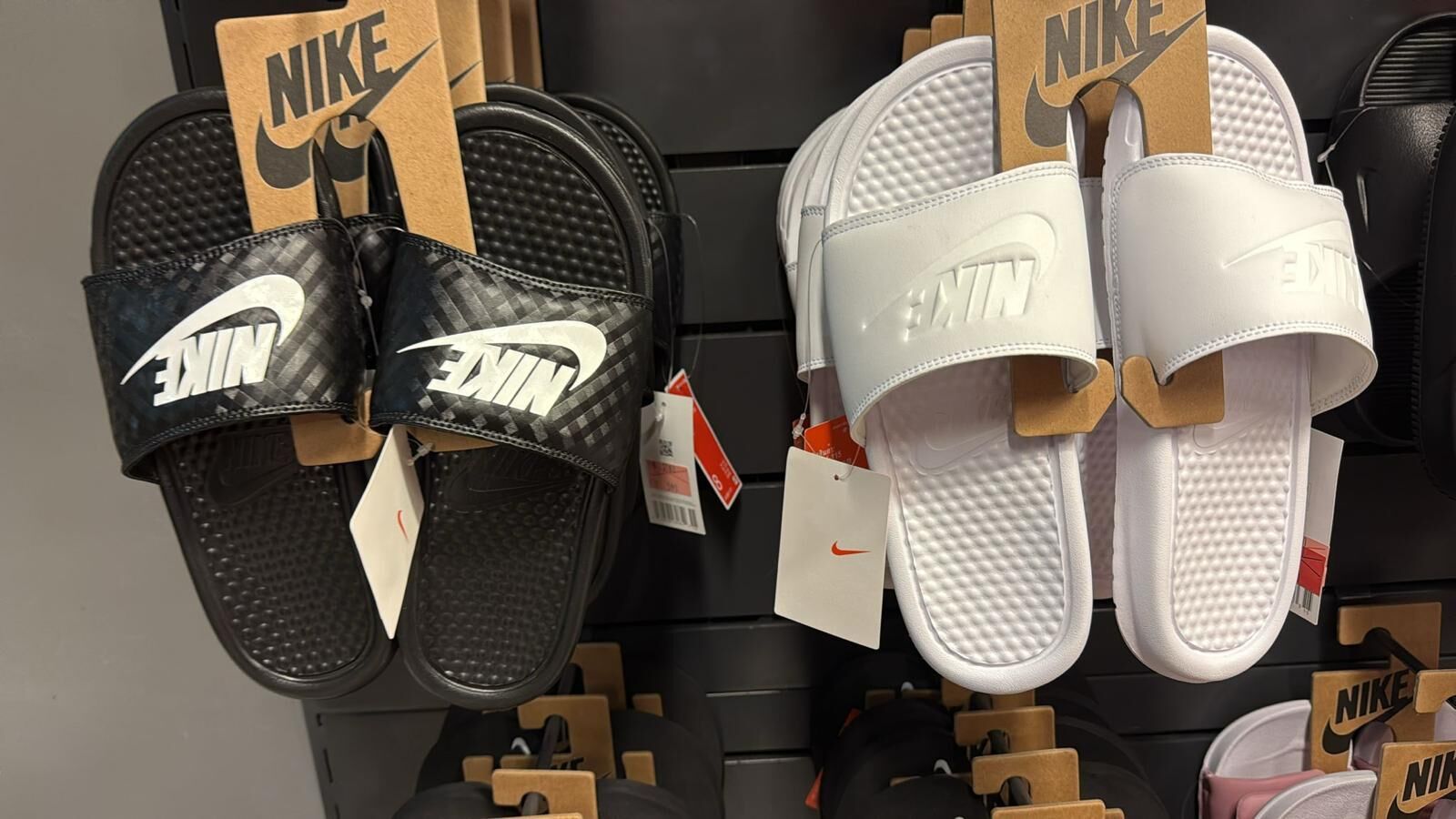 NIKE 拖（T10 NI382）