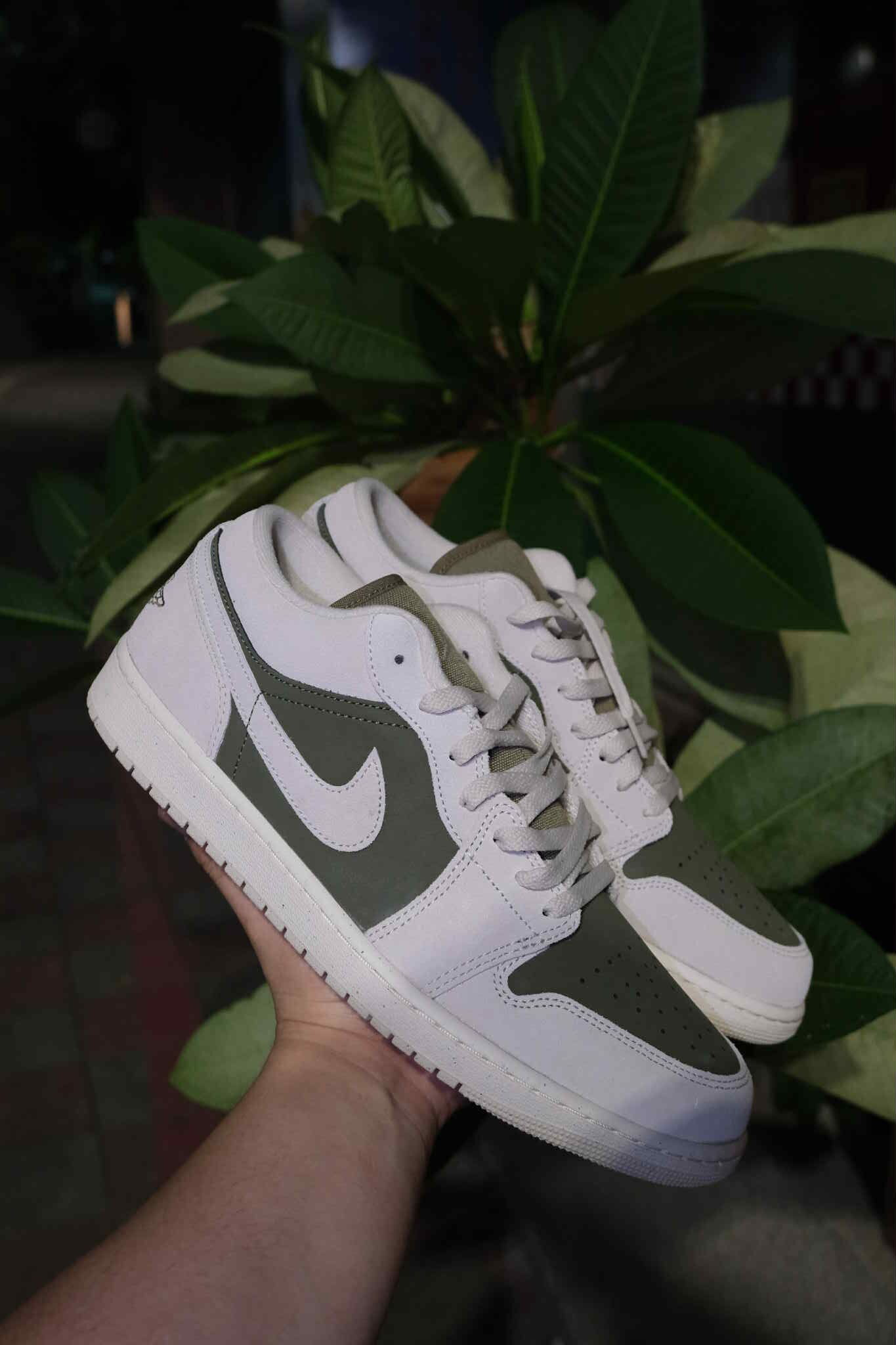 AIR JORDAN 1 LOW “MEDIUM OLIVE” 米白綠 麂皮 低筒 休閒鞋 喬丹 HV4089-201 現貨+台灣現貨