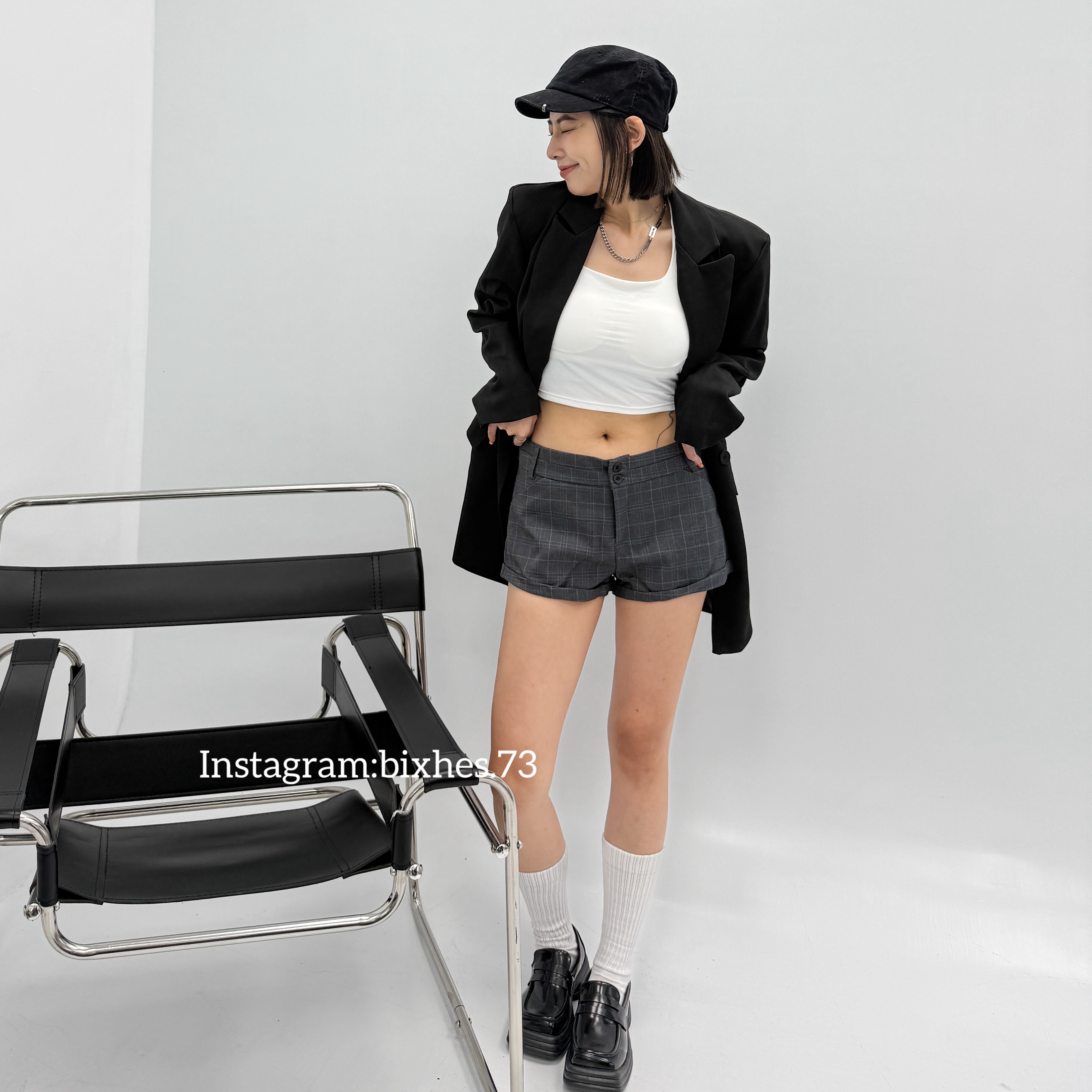 歐美格紋西裝超短褲(E00037)