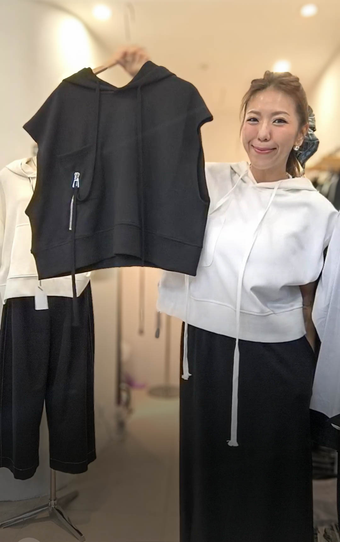 🥰K1181  ▶️無袖連帽背心 👉B:130cm L:54cm