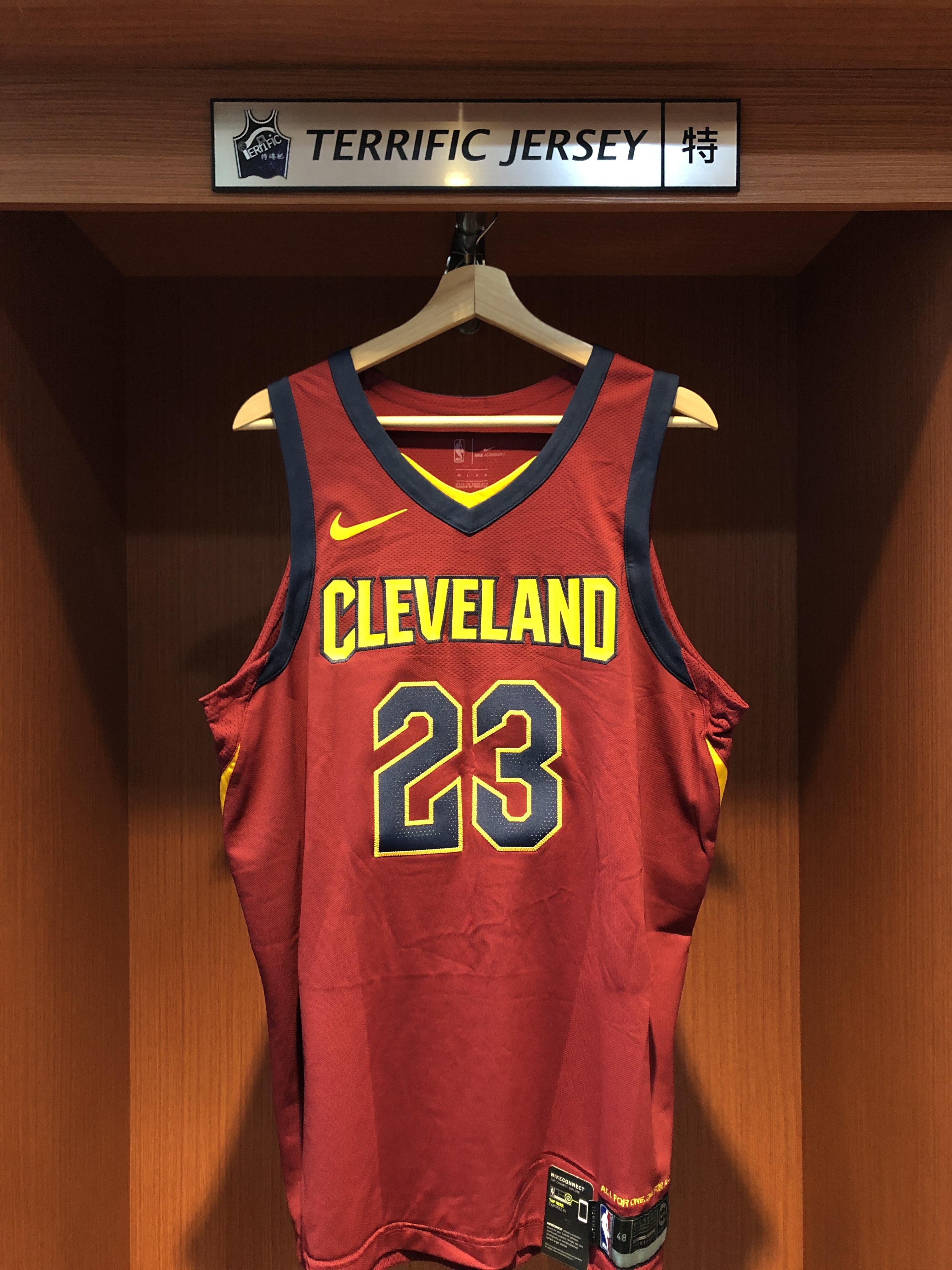 NBA球衣 Lebron James 克里夫蘭騎士酒紅 Icon Nike Authentic 球員版 電繡 全新