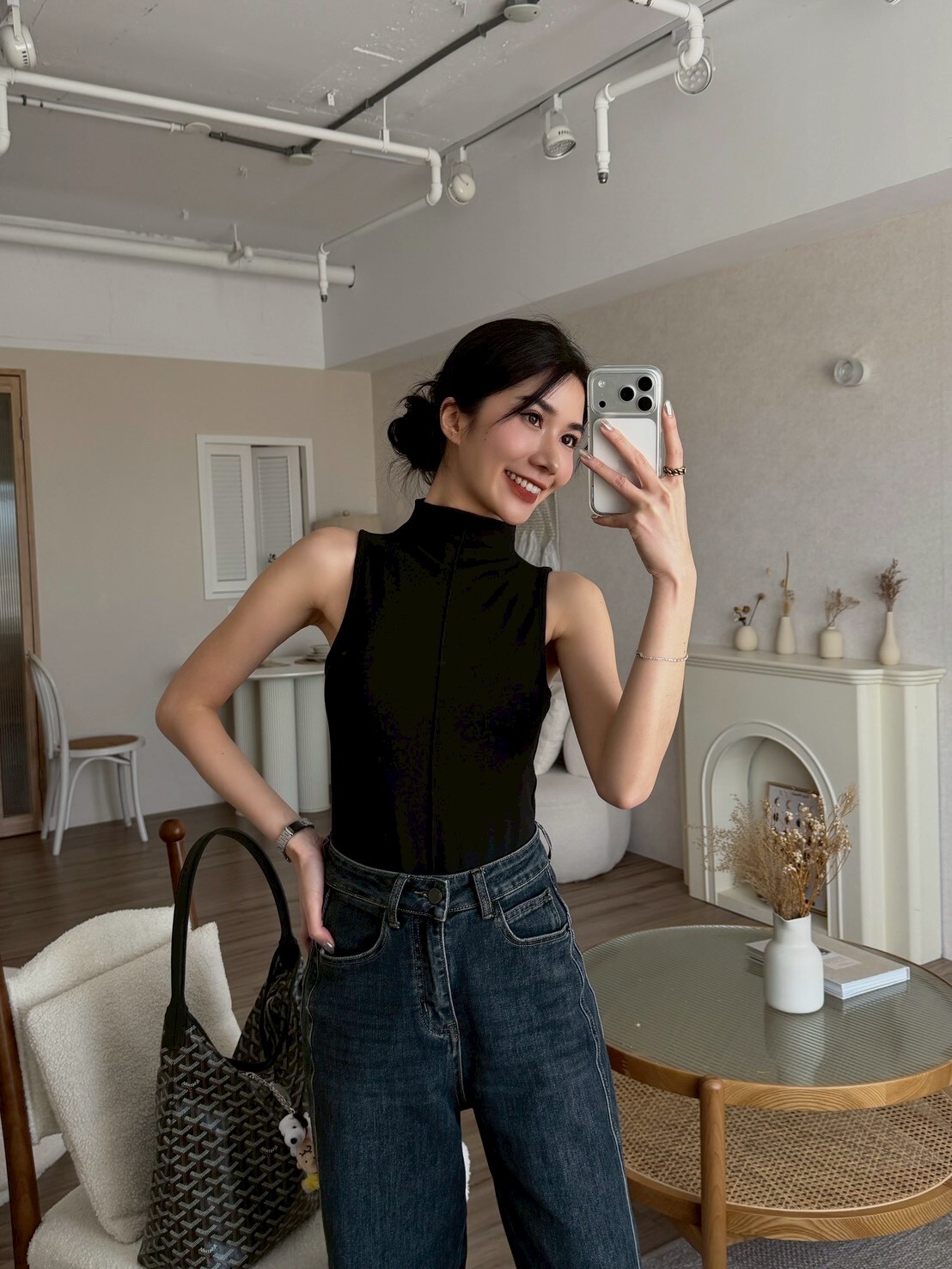 柔軟高領前中線背心