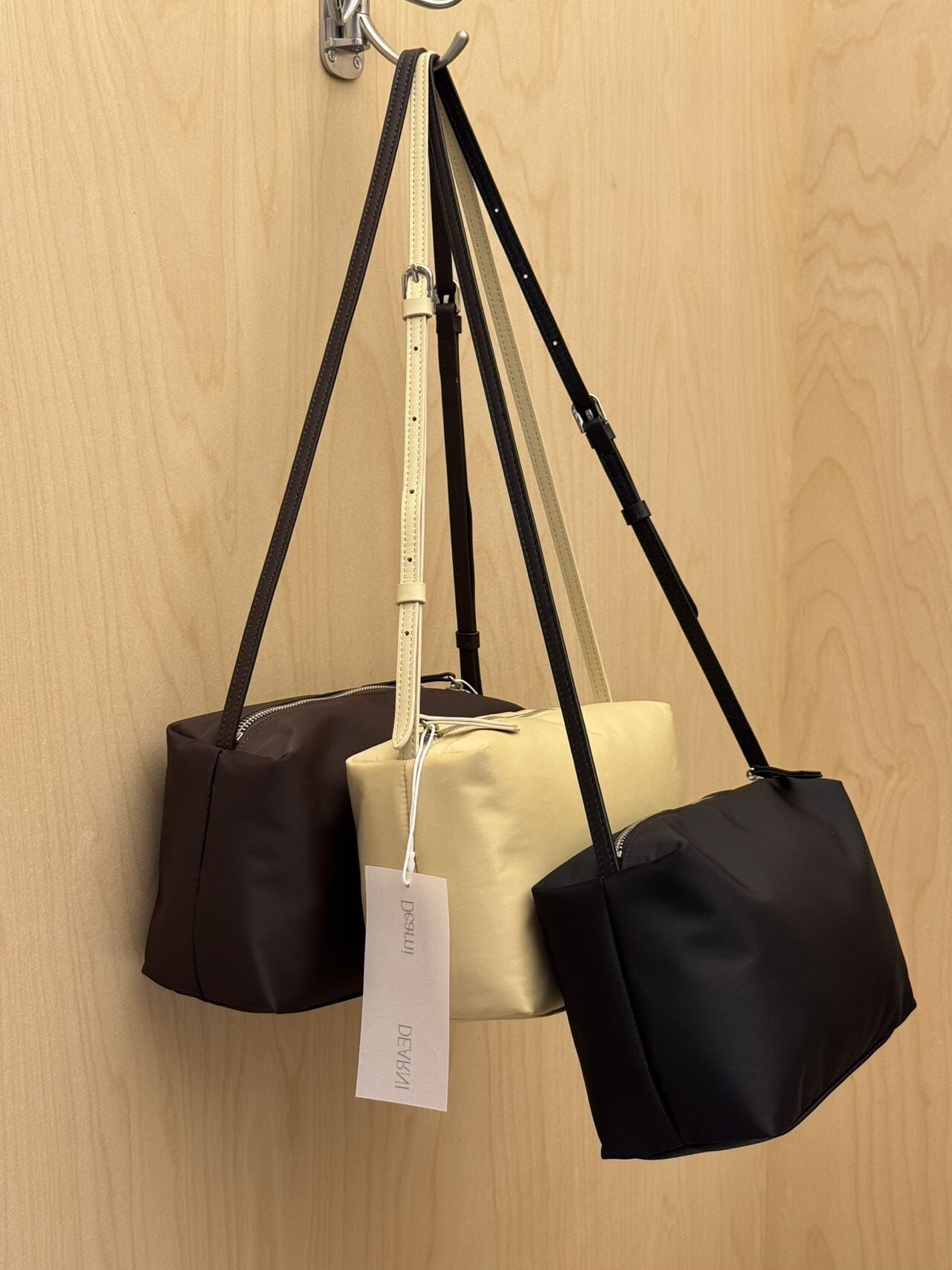 DN5008 幼皮帶扣單肩包