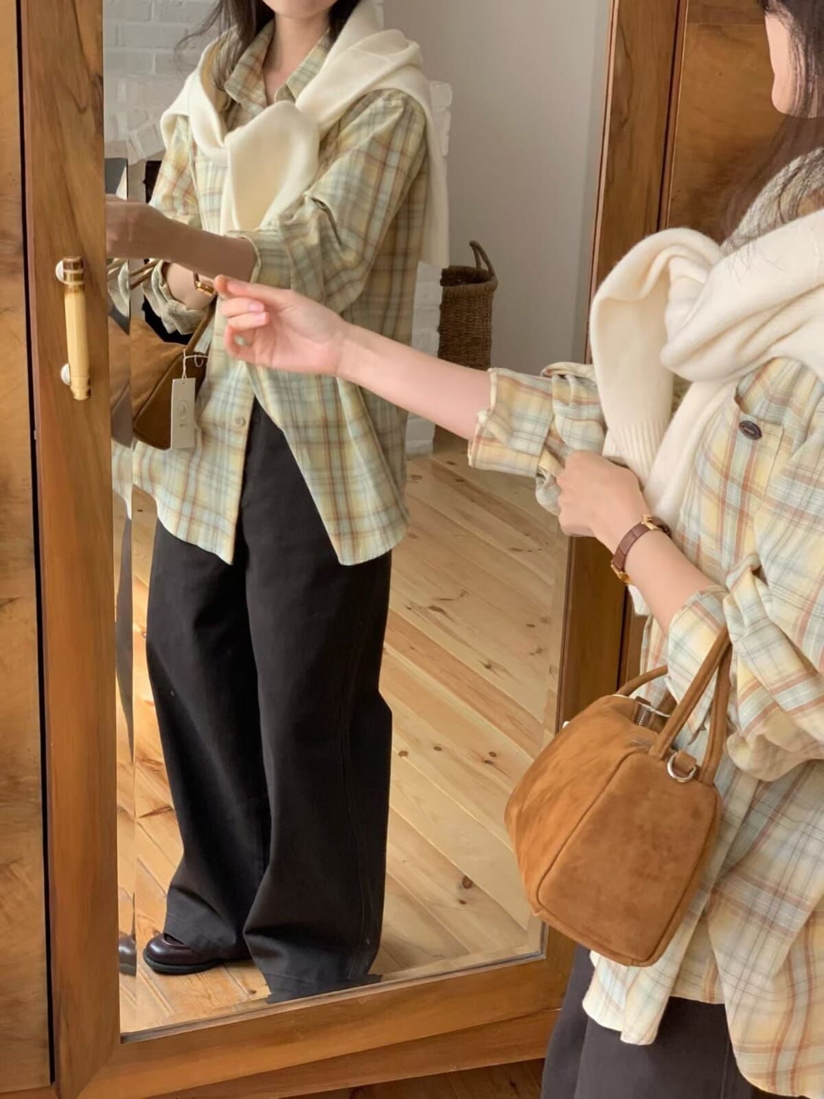 LN5007 麂皮單肩手提包 *牛皮*