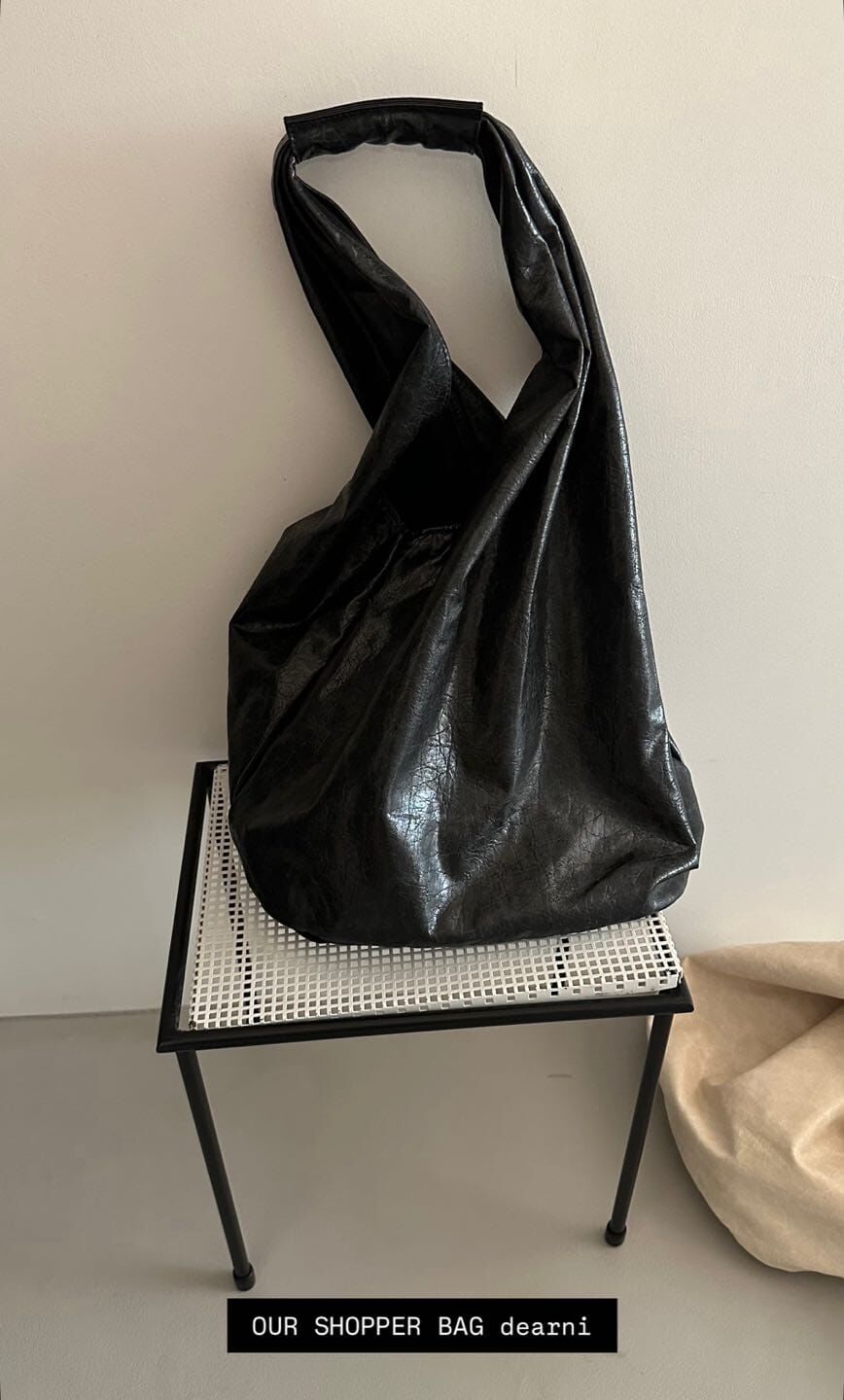 DN5012 PU超大流浪包