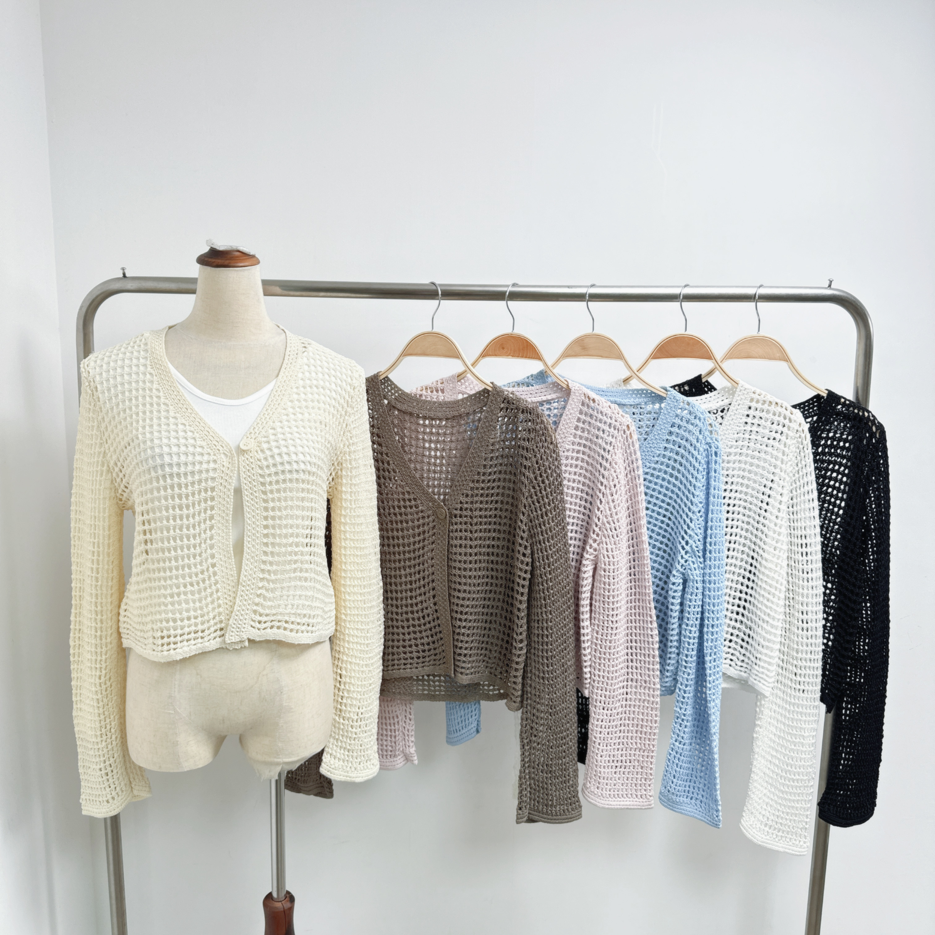 鏤空網格單鈕短款針織外套 (F43-F48)