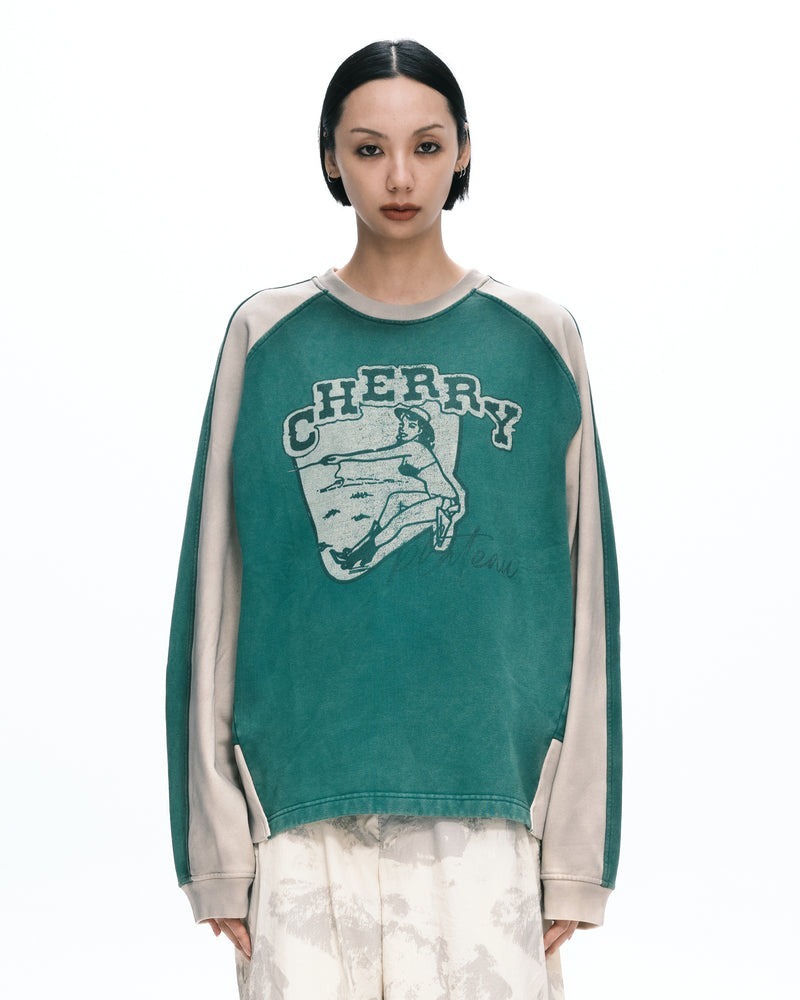 Plateau Cherry crewneck