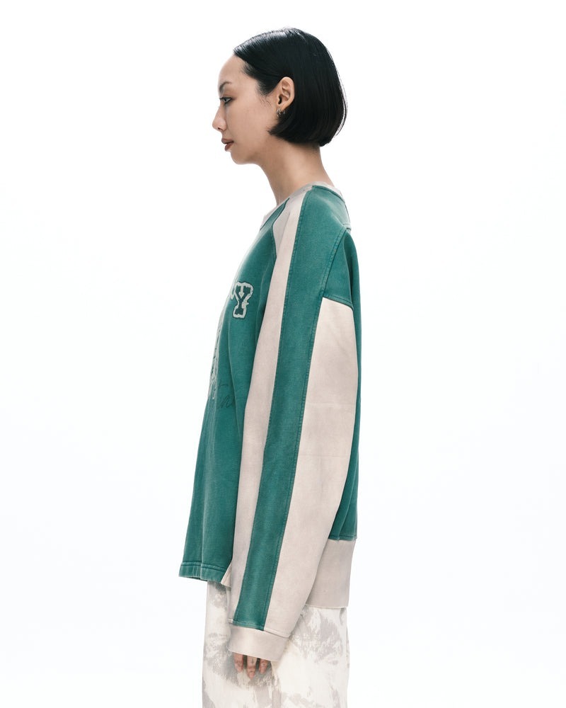 Plateau Cherry crewneck