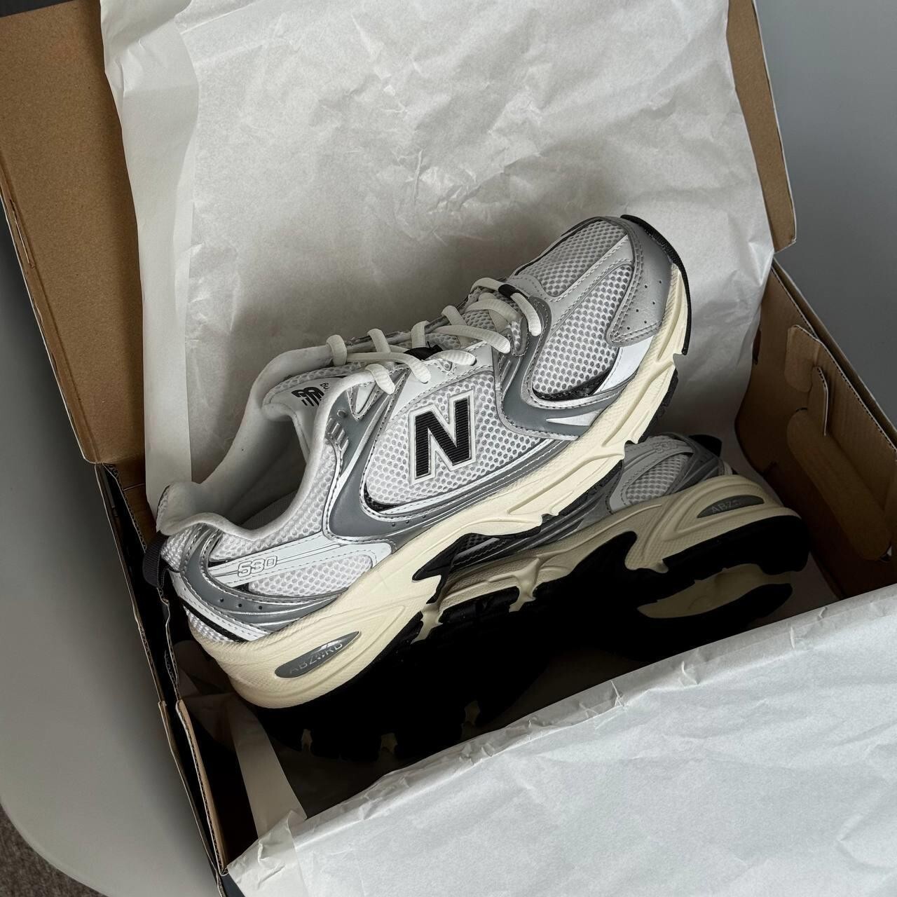 KTQ STORE ‧ New Balance 530 奶油底 銀黑 U530ESA