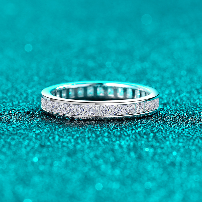 莫桑鑽正方形排戒       R2.32C044