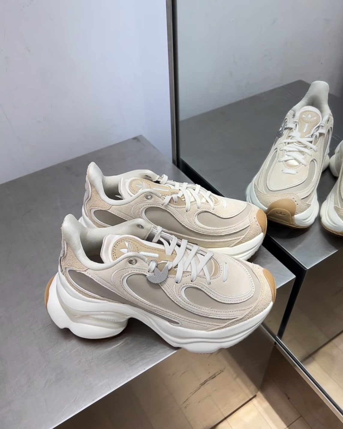 Adidas Originals Ozvenuz 增高 復古 厚底 老爹鞋 奶茶