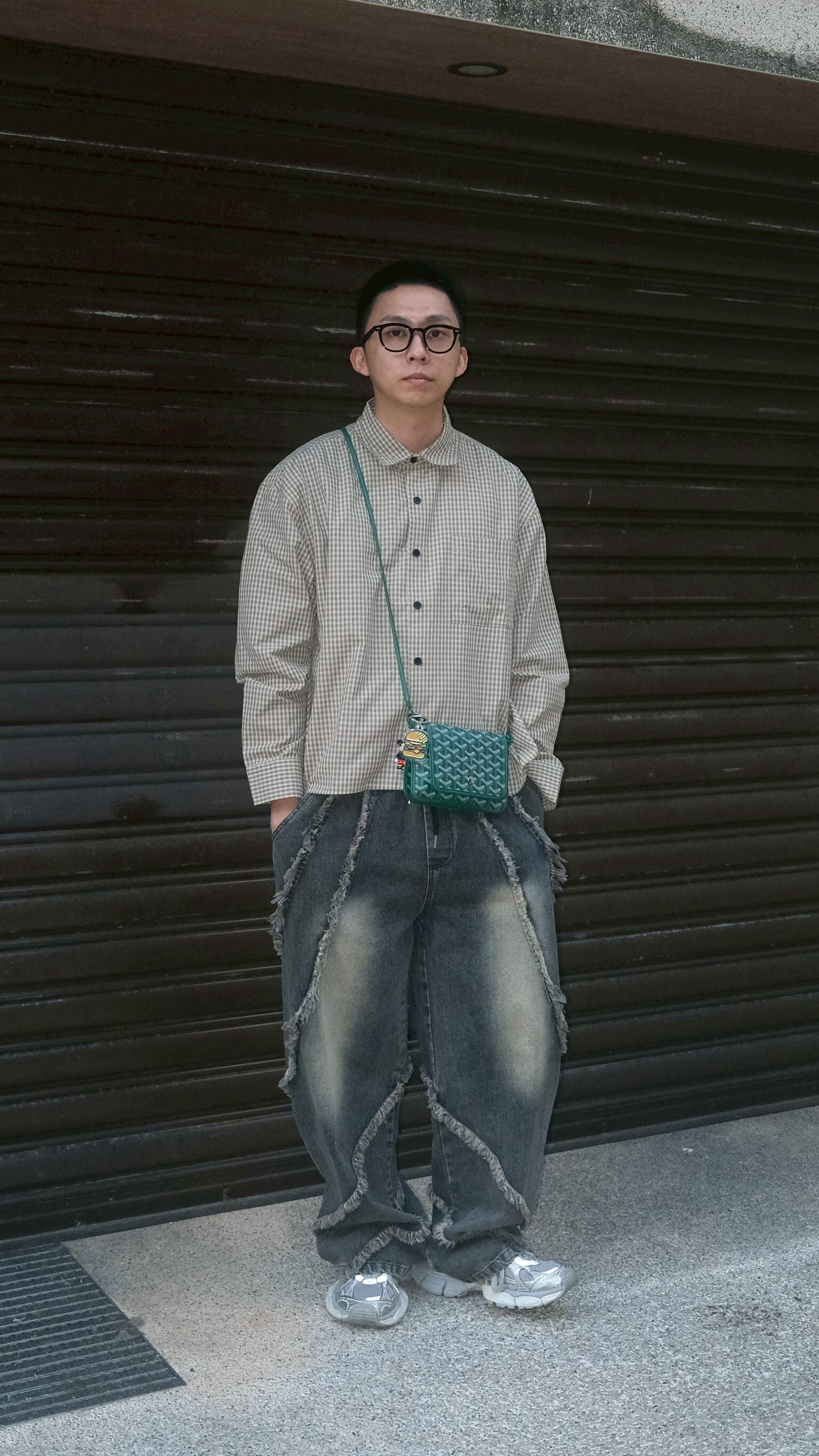 仿舊毛邊牛仔褲